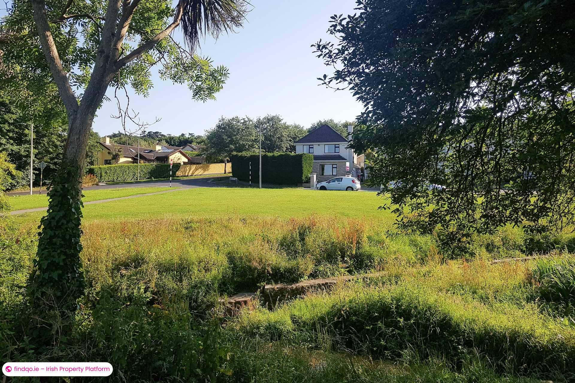 Detached house for Sale in Dublin 18