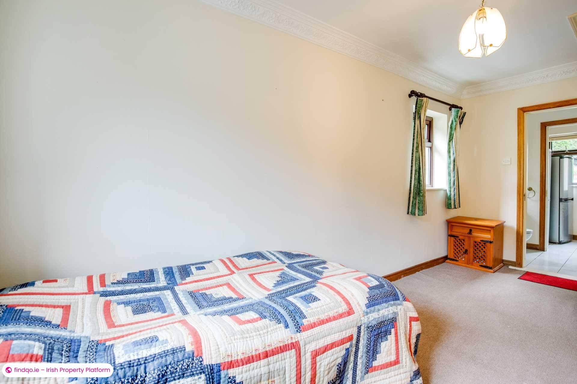 Detached house for Sale in Dublin 18