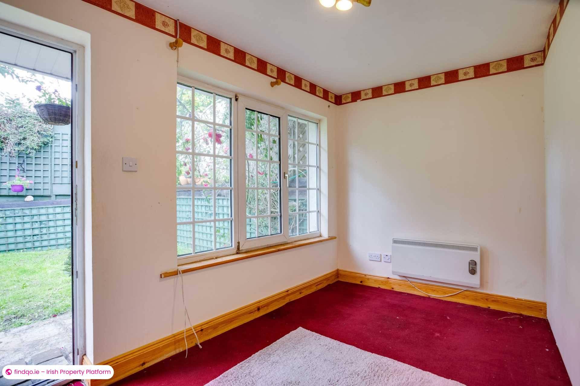 Detached house for Sale in Dublin 18