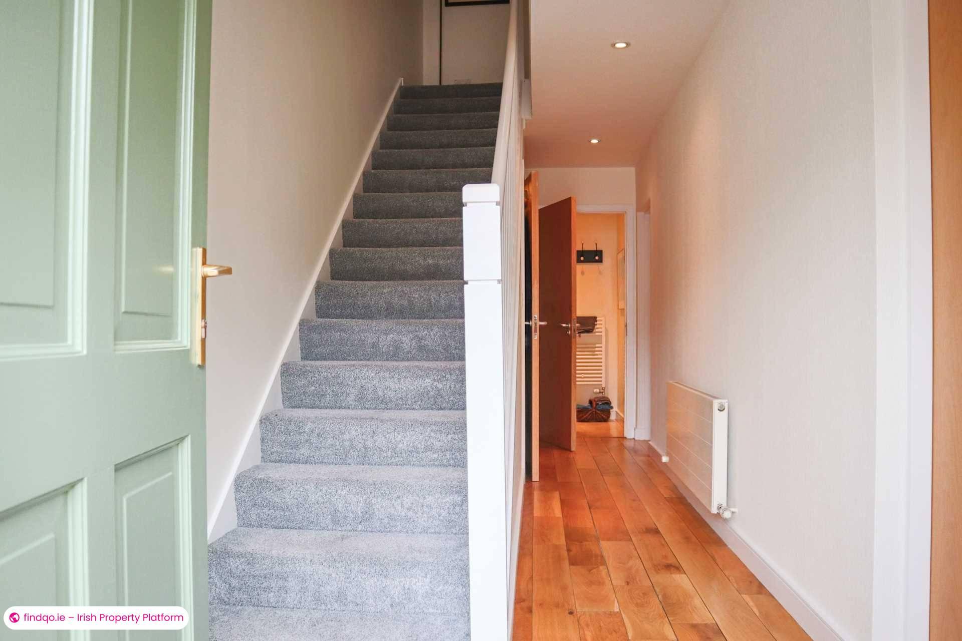 Terraced house for Sale in Dublin 18