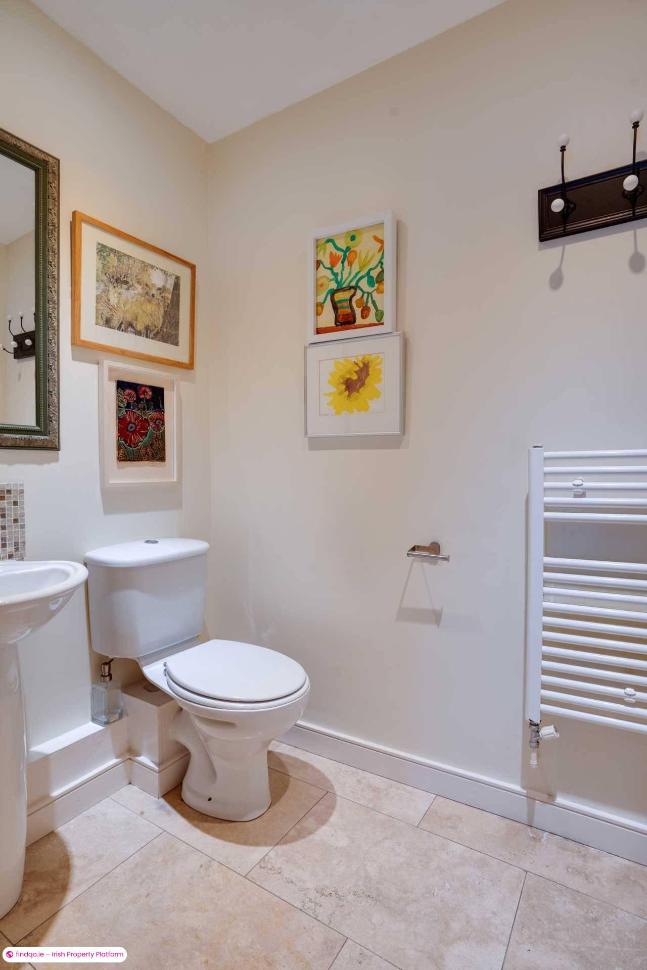 Terraced house for Sale in Dublin 18