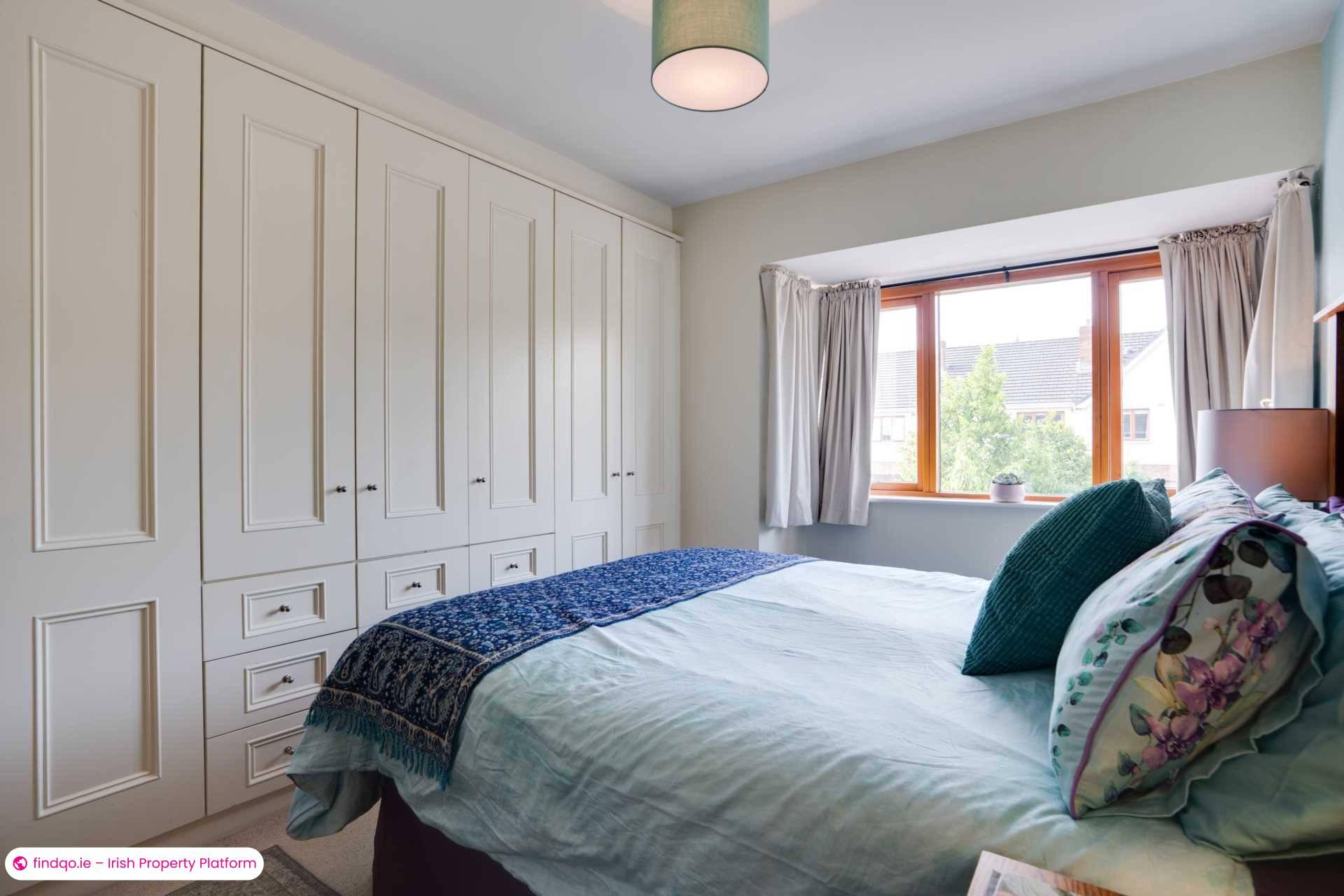 Terraced house for Sale in Dublin 18