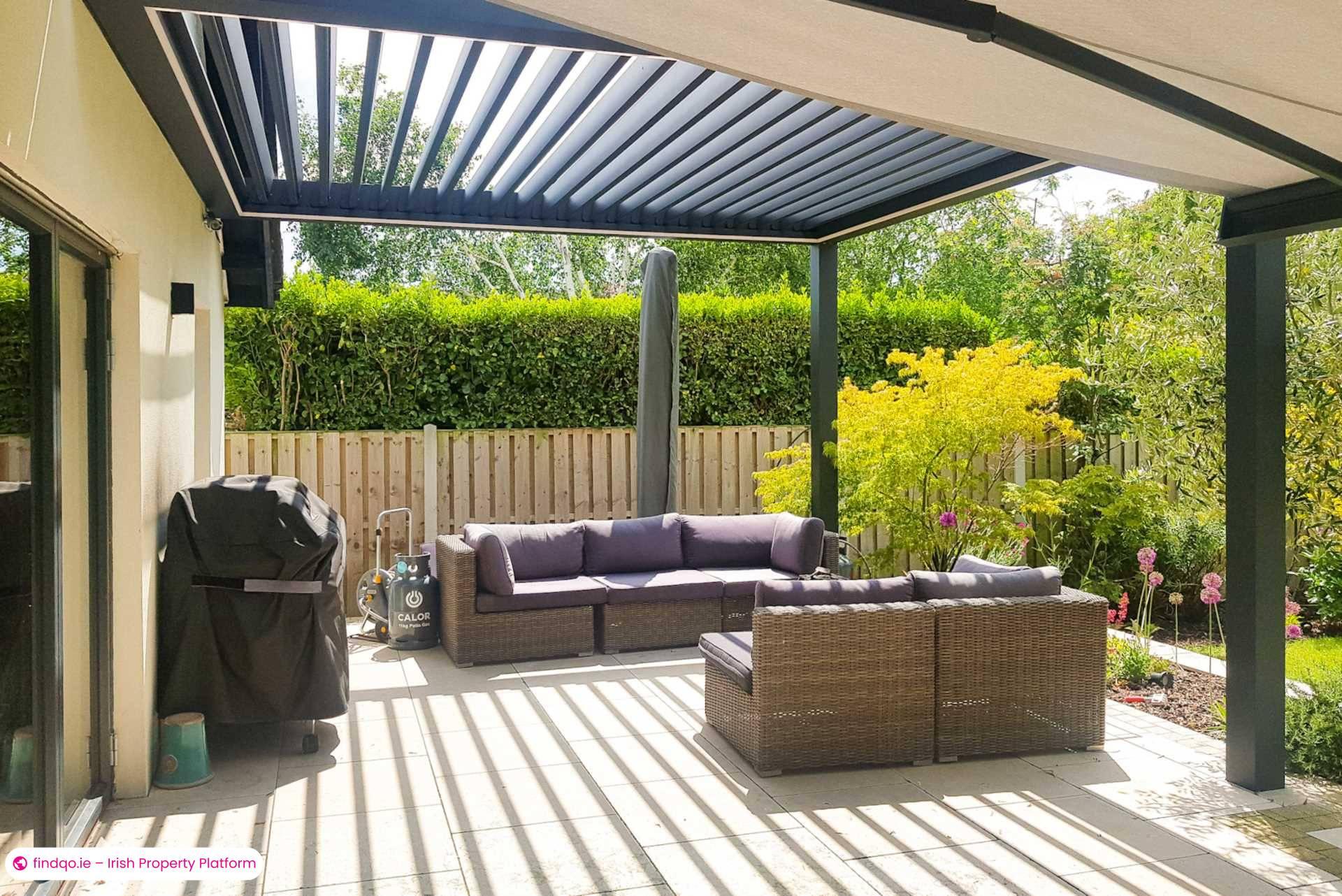 Detached house for Sale in Dublin 18