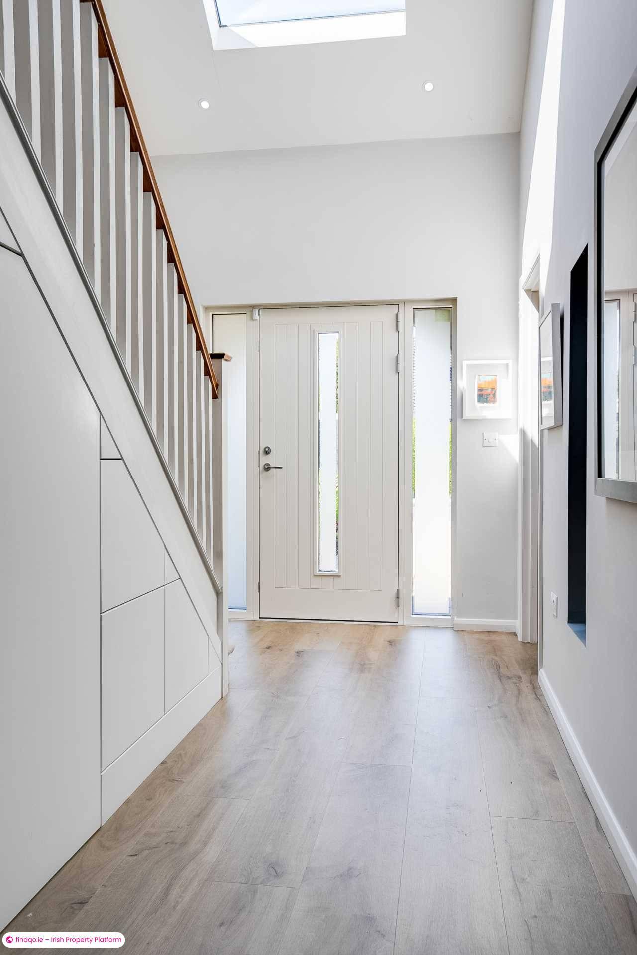 Detached house for Sale in Dublin 18