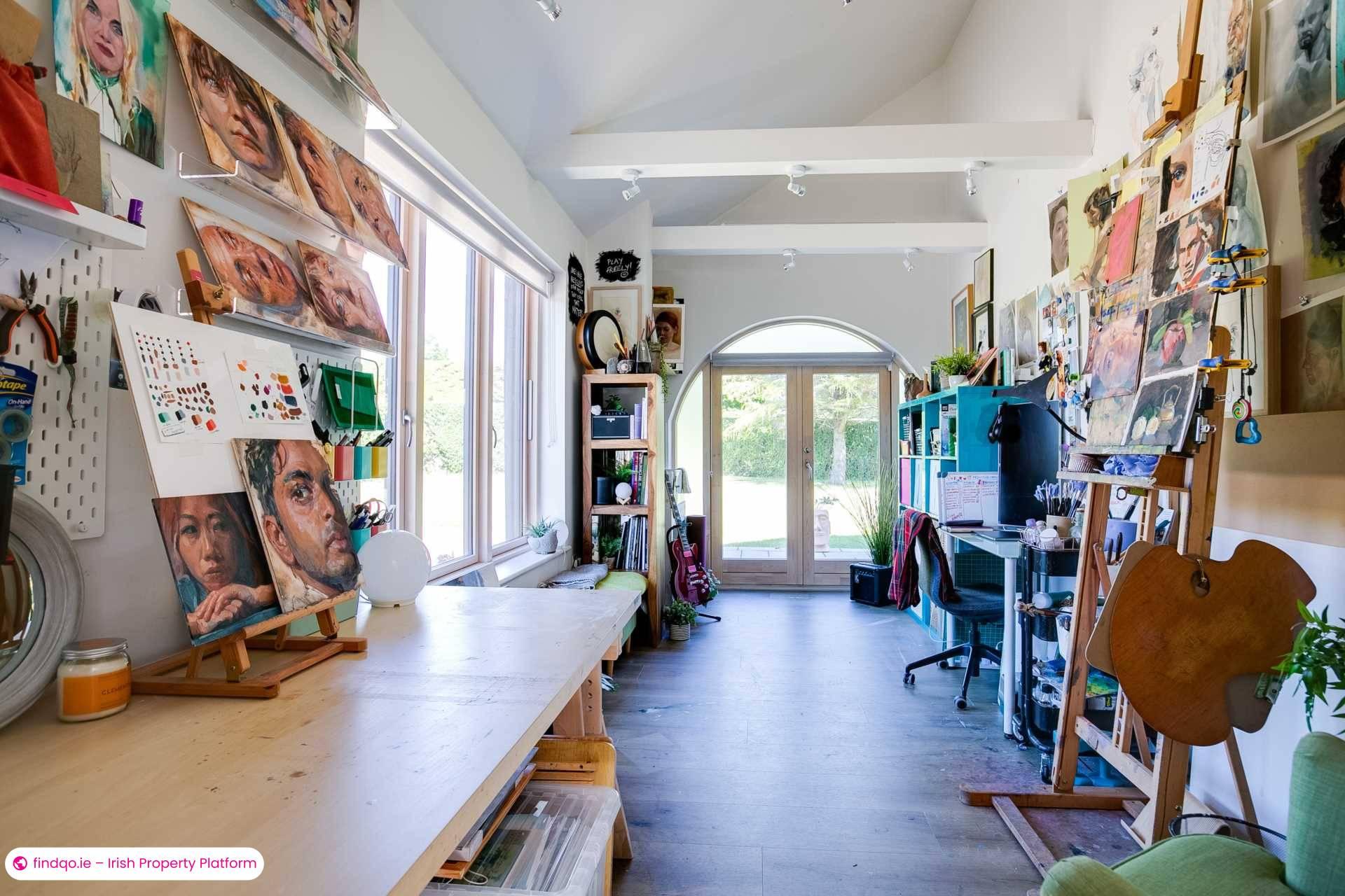 Detached house for Sale in Dublin 18