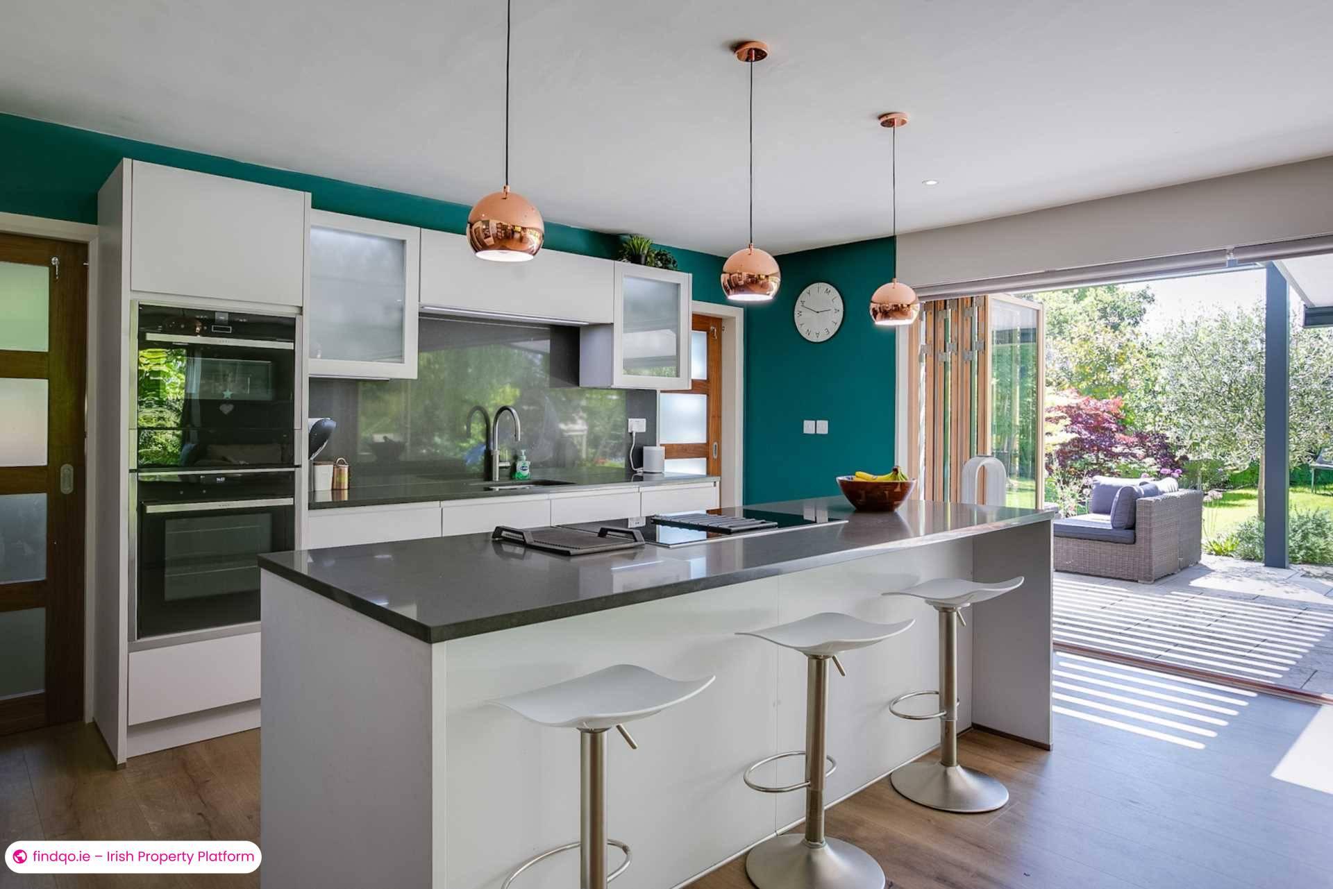 Detached house for Sale in Dublin 18