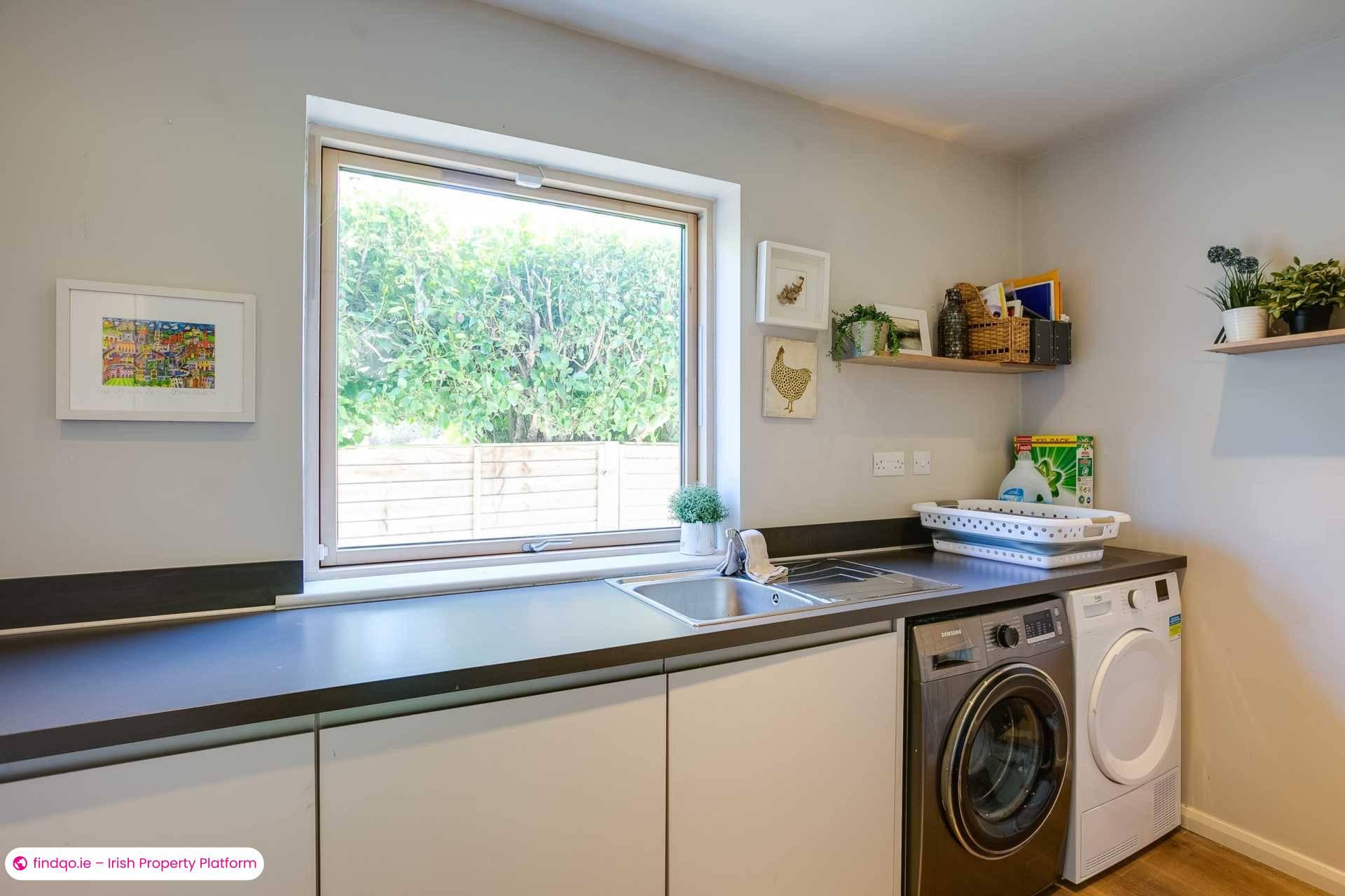 Detached house for Sale in Dublin 18