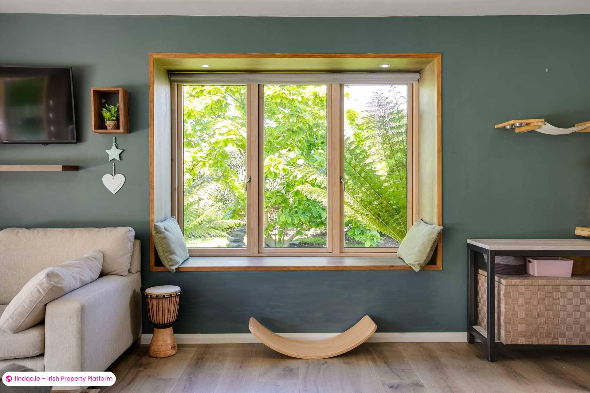 Detached house for Sale in Dublin 18