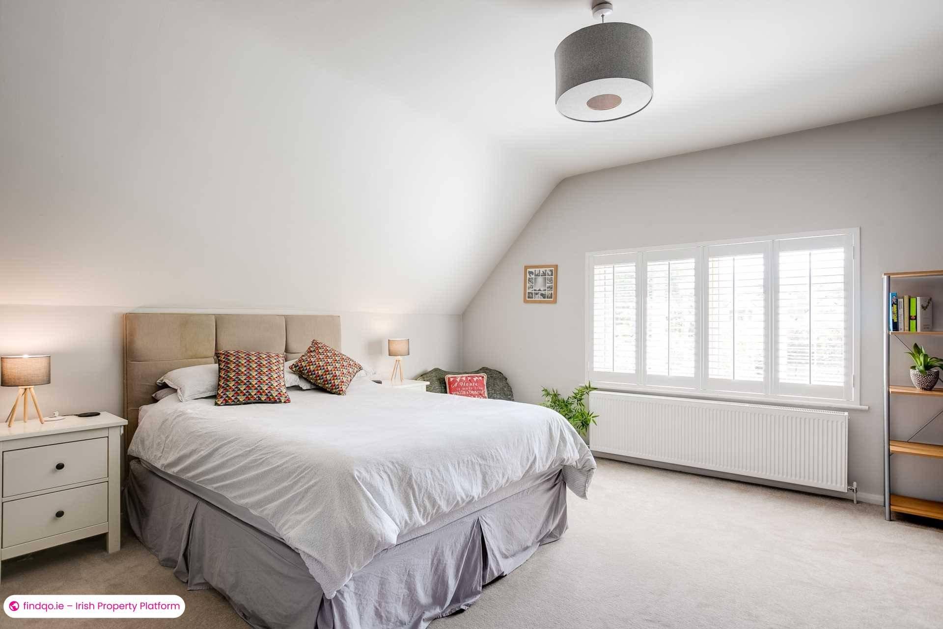 Detached house for Sale in Dublin 18