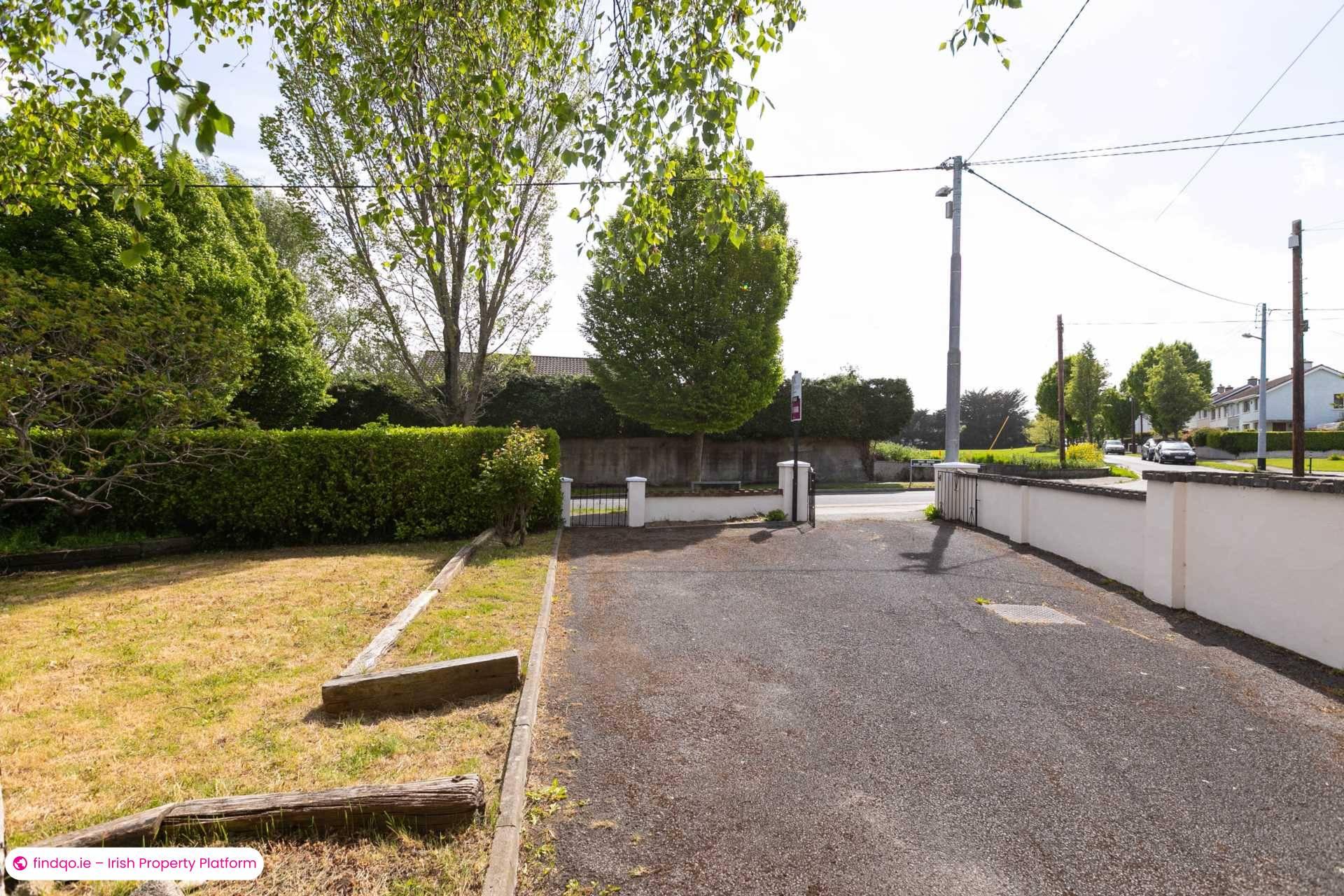 Bungalow for Sale in Dublin 18