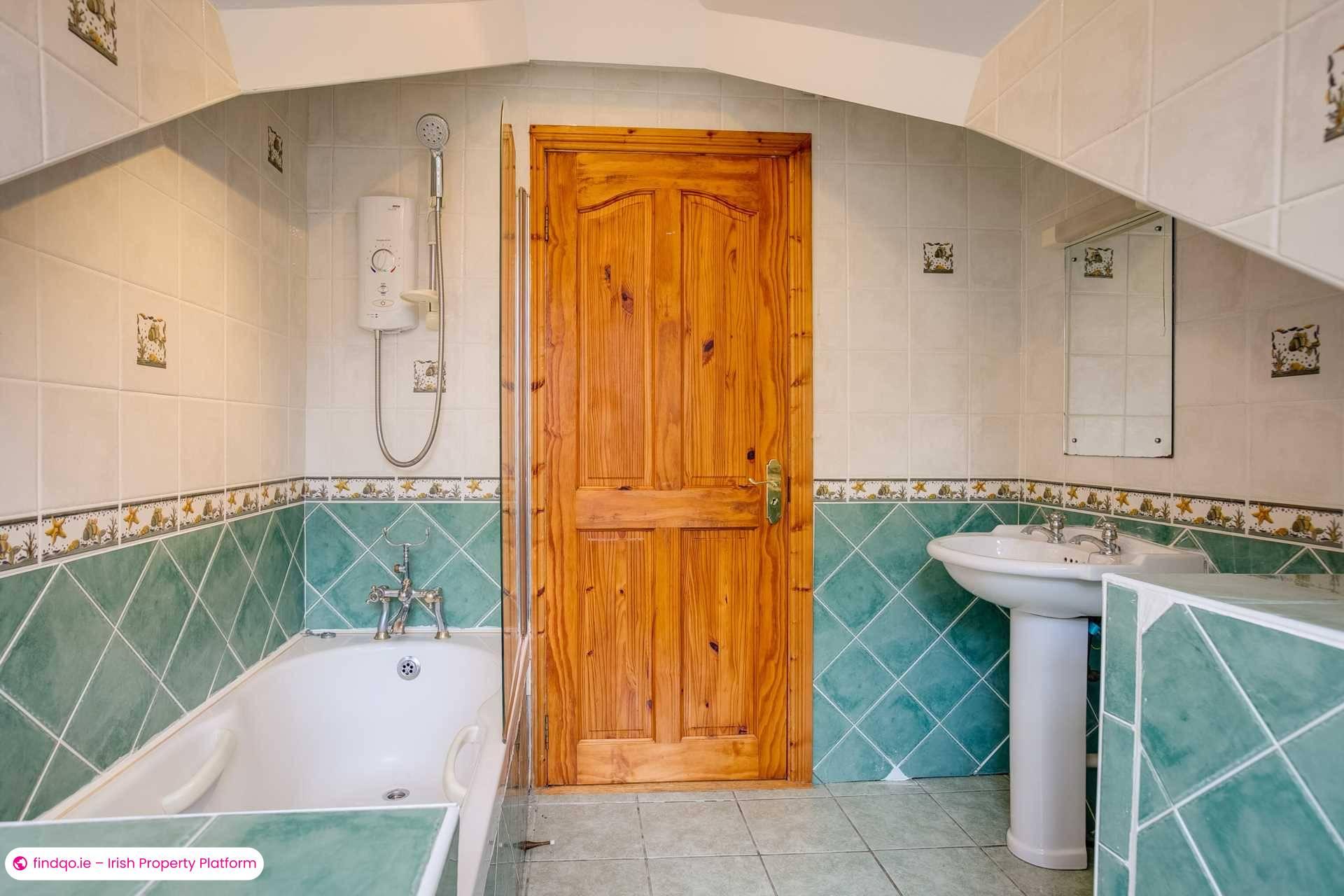 Bungalow for Sale in Dublin 18