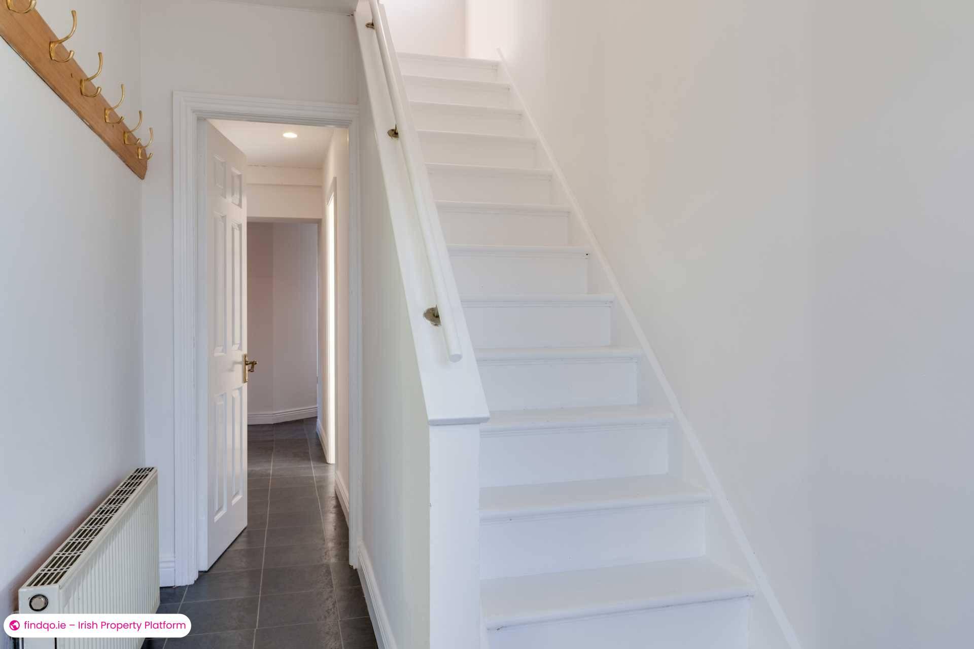 Semi-detached house for Sale in Stillorgan, Dublin (County)