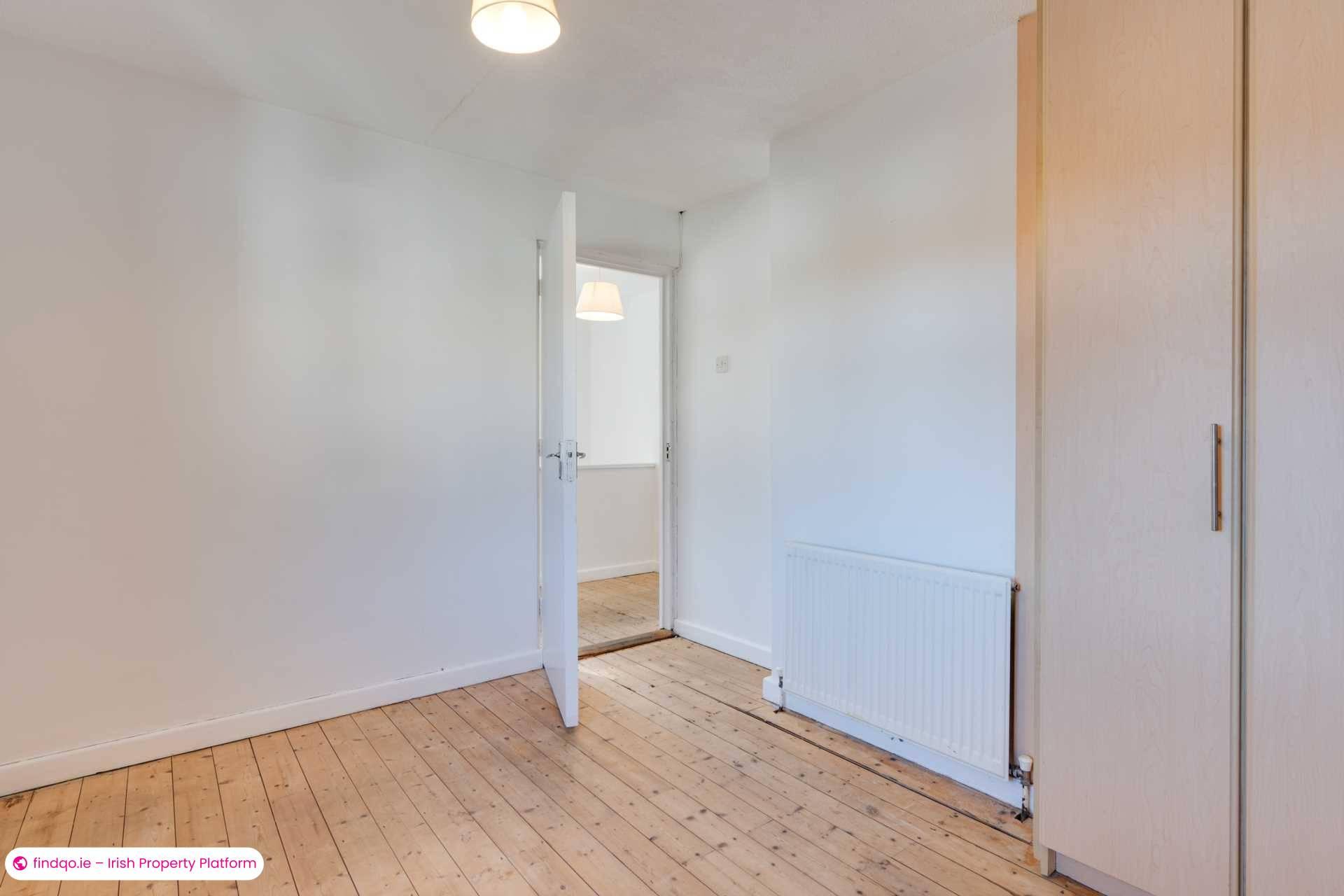 Semi-detached house for Sale in Stillorgan, Dublin (County)