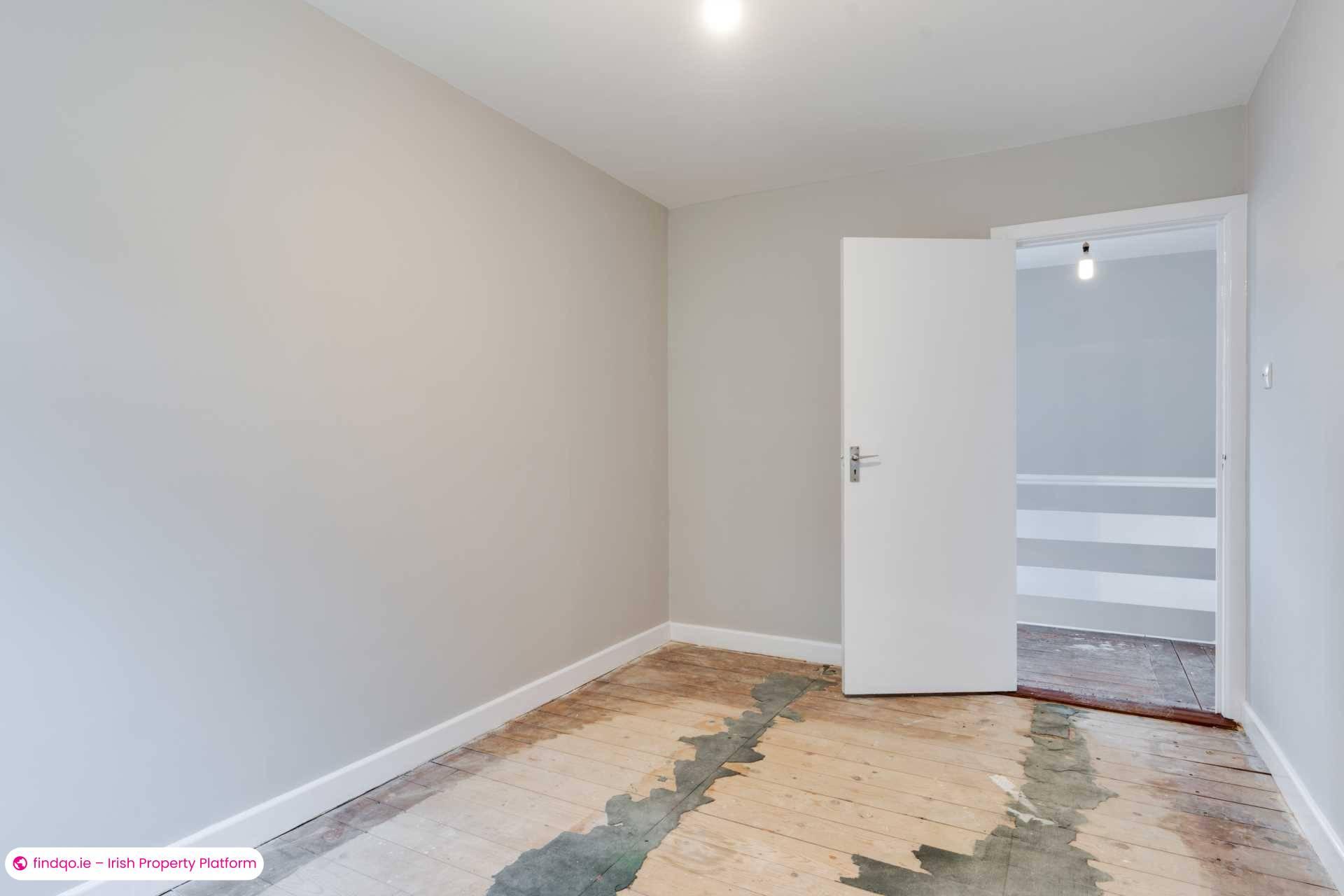 Detached house for Sale in Dublin 18