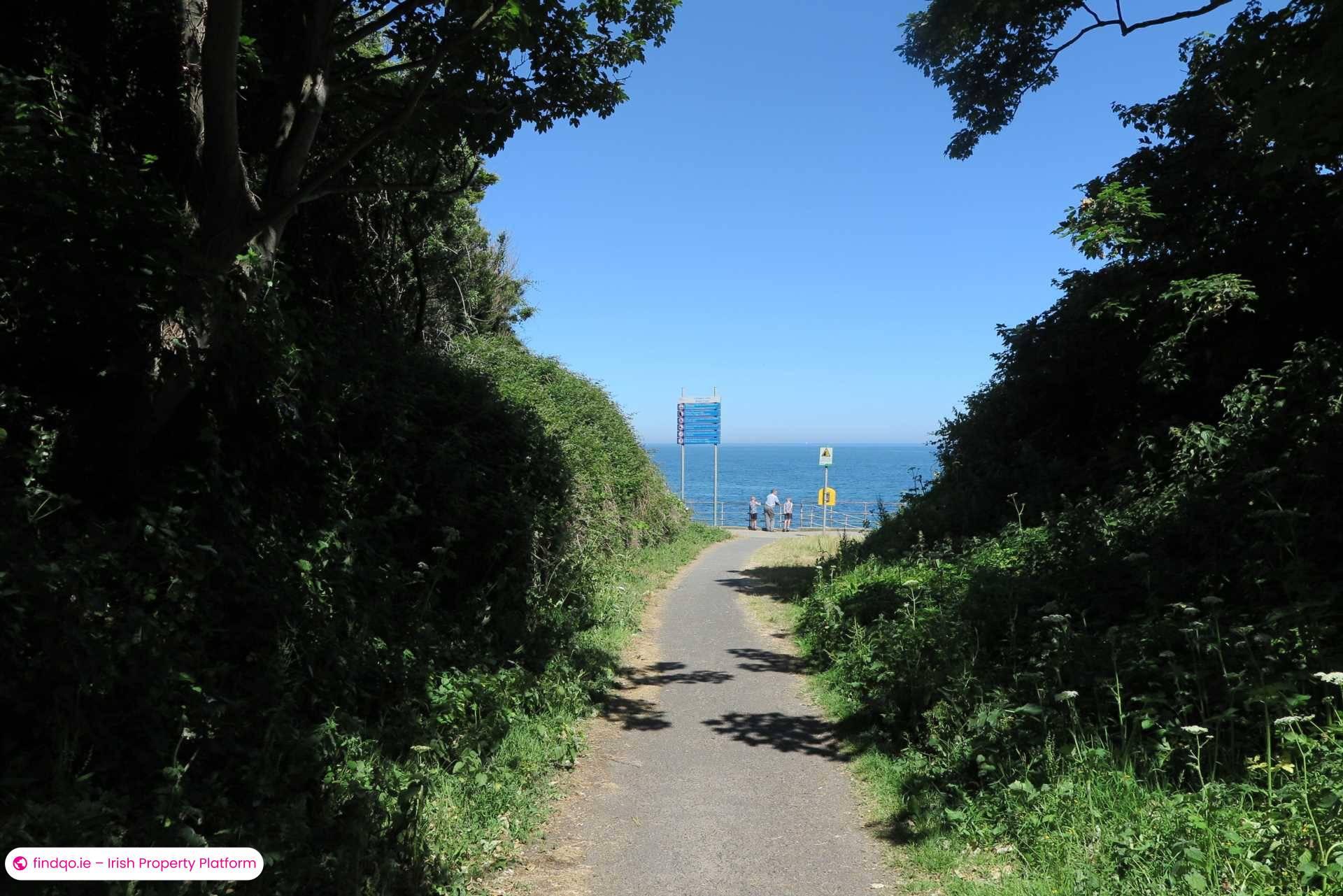 Detached house for Sale in Dublin 18