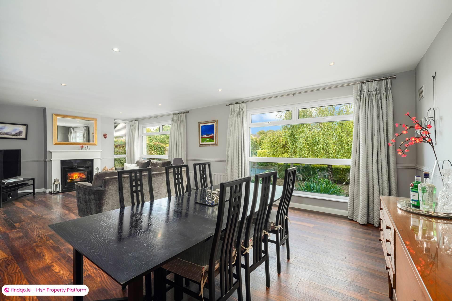 Detached house for Sale in Dublin 18