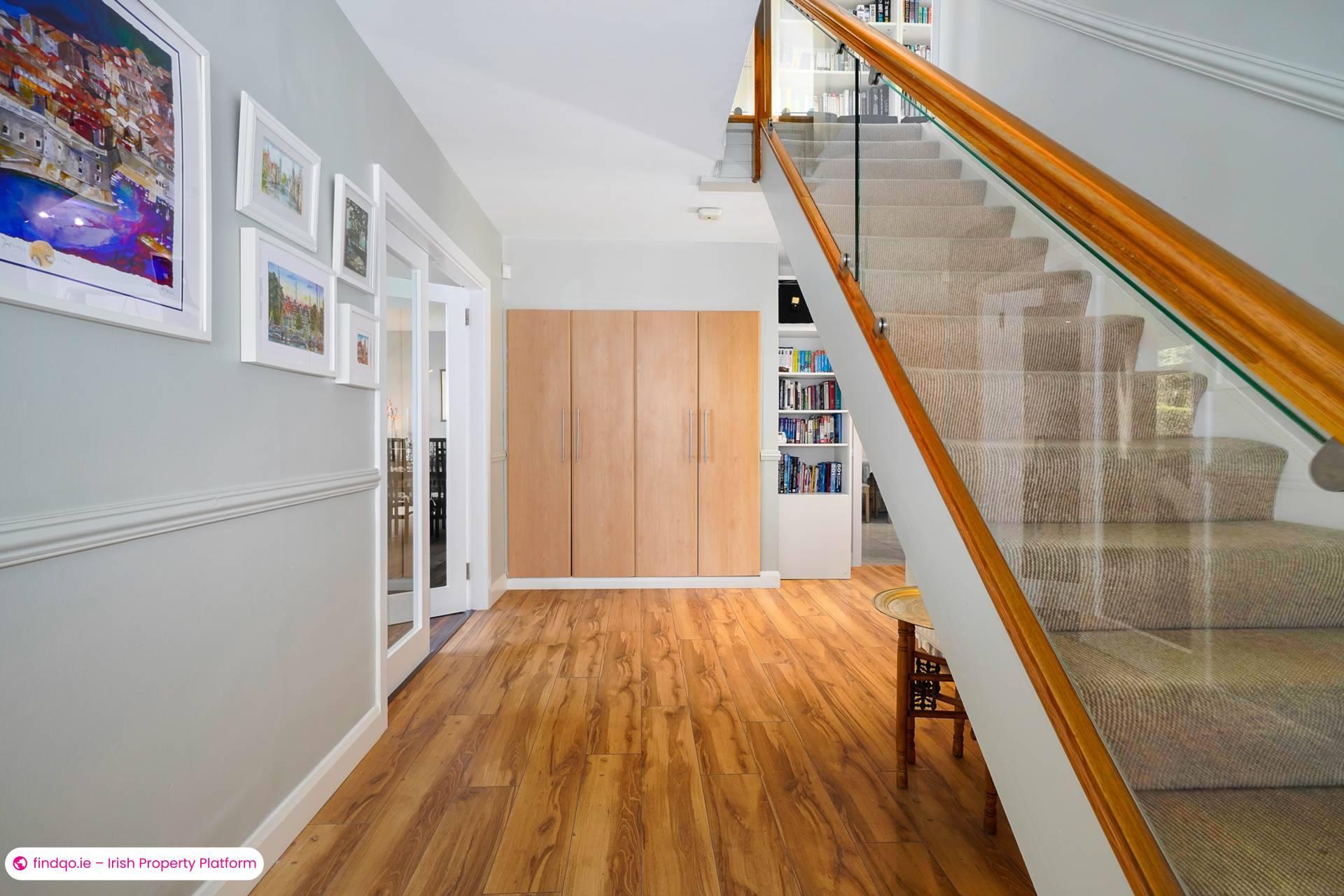 Detached house for Sale in Dublin 18