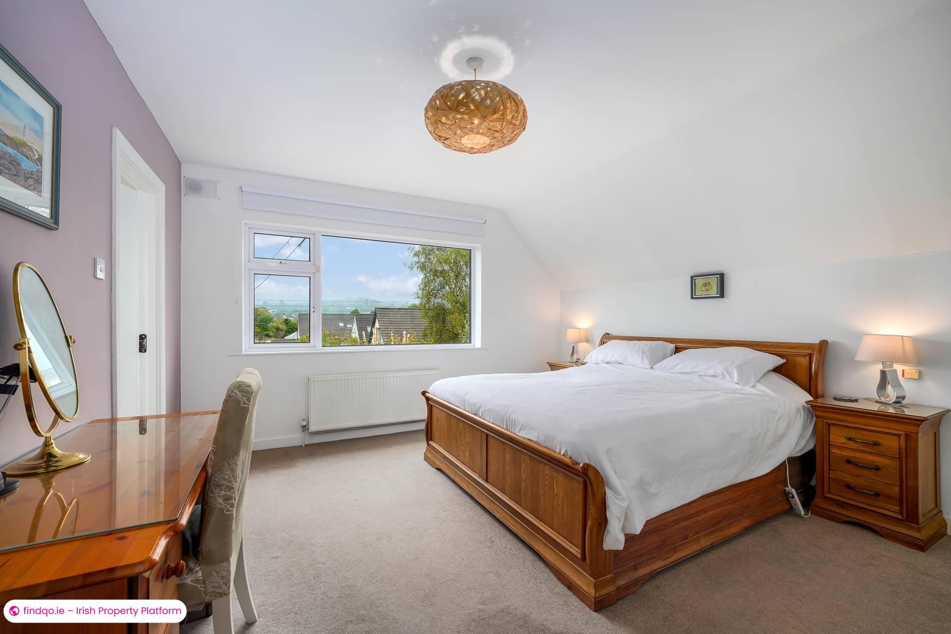 Detached house for Sale in Dublin 18