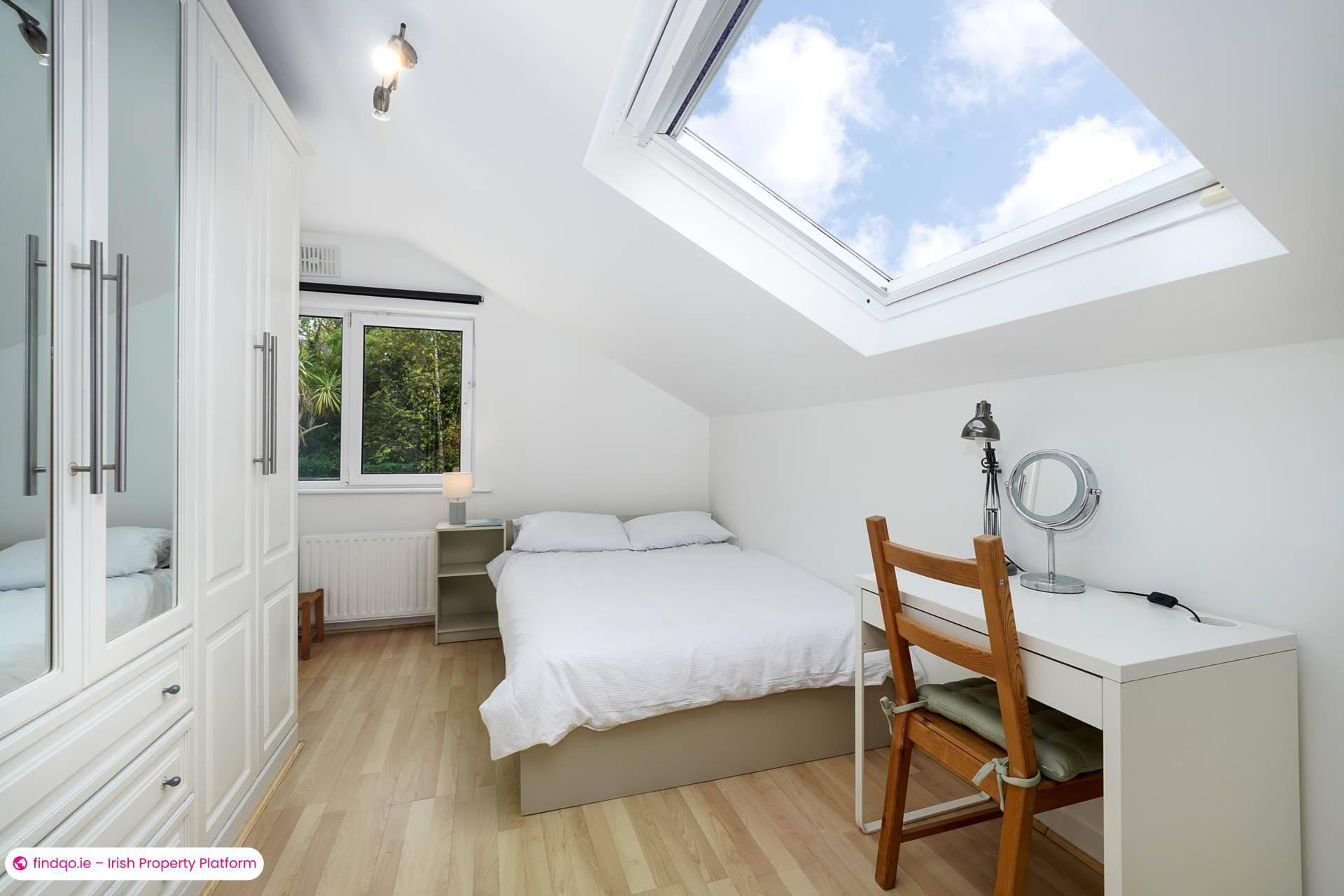 Detached house for Sale in Dublin 18