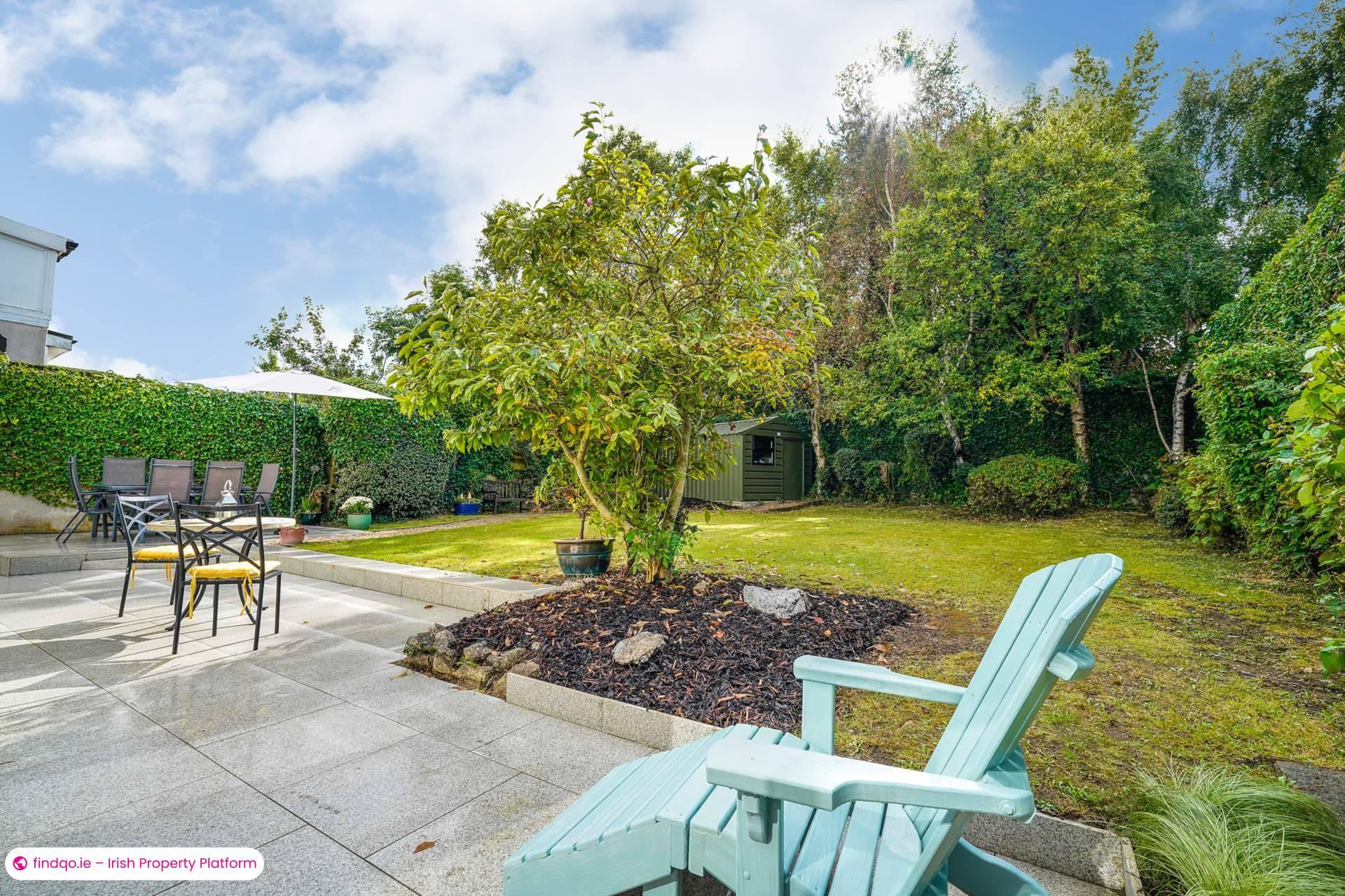 Detached house for Sale in Dublin 18