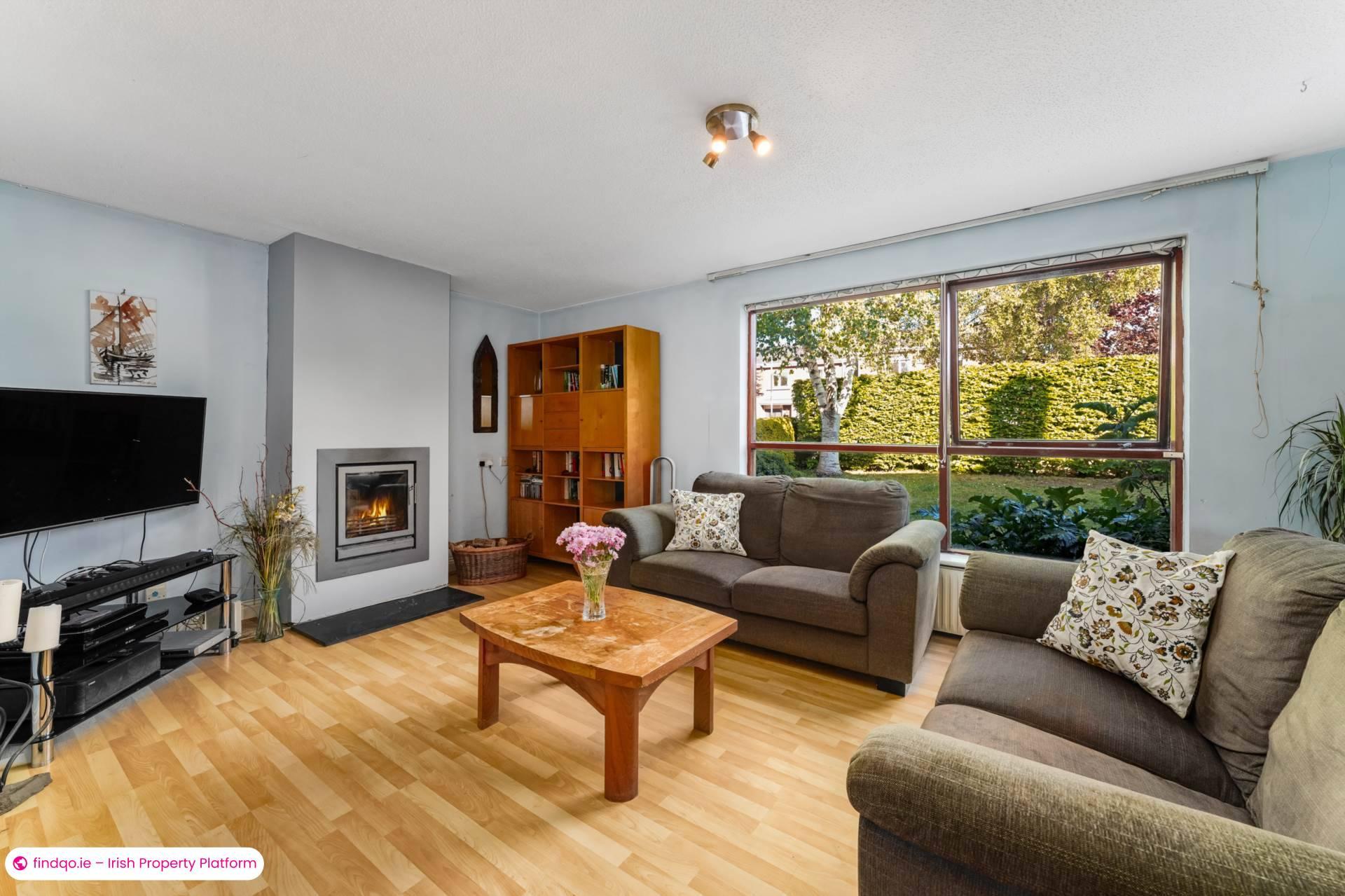 Detached house for Sale in Stillorgan, Dublin (County)