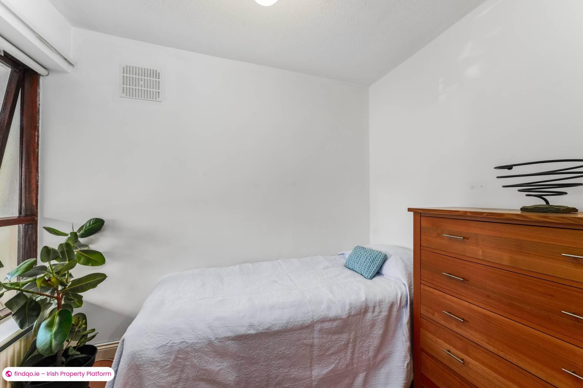 Detached house for Sale in Stillorgan, Dublin (County)