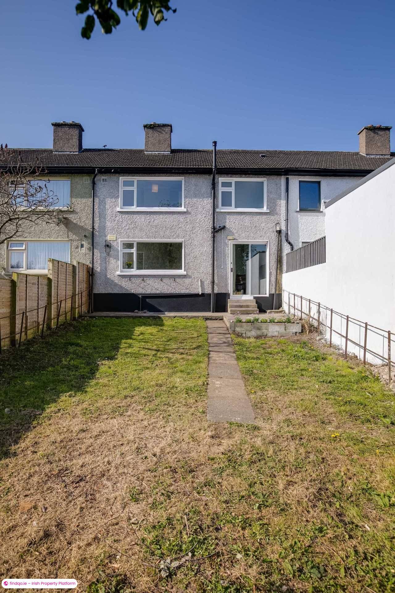 Terraced house for Sale in Stillorgan, Dublin (County)