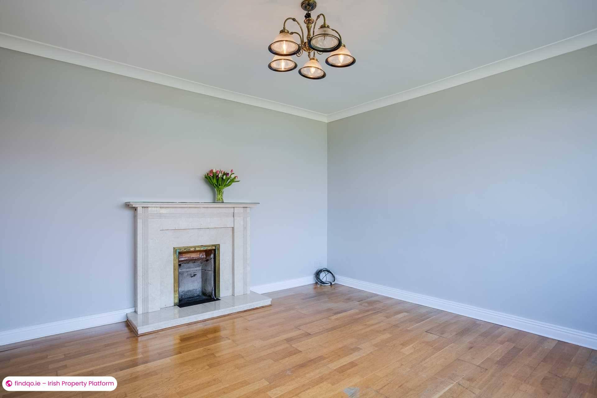 Terraced house for Sale in Stillorgan, Dublin (County)