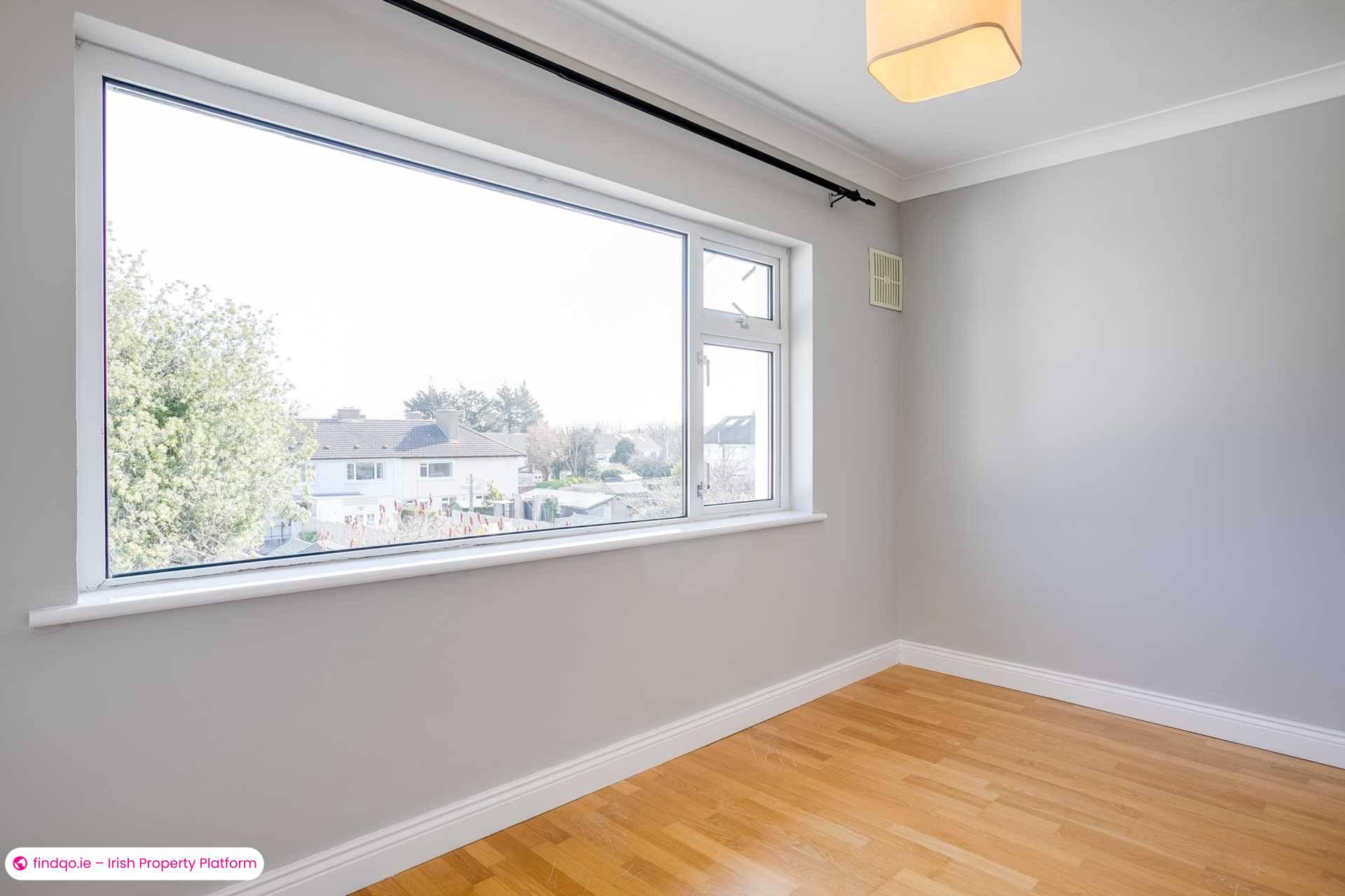 Terraced house for Sale in Stillorgan, Dublin (County)