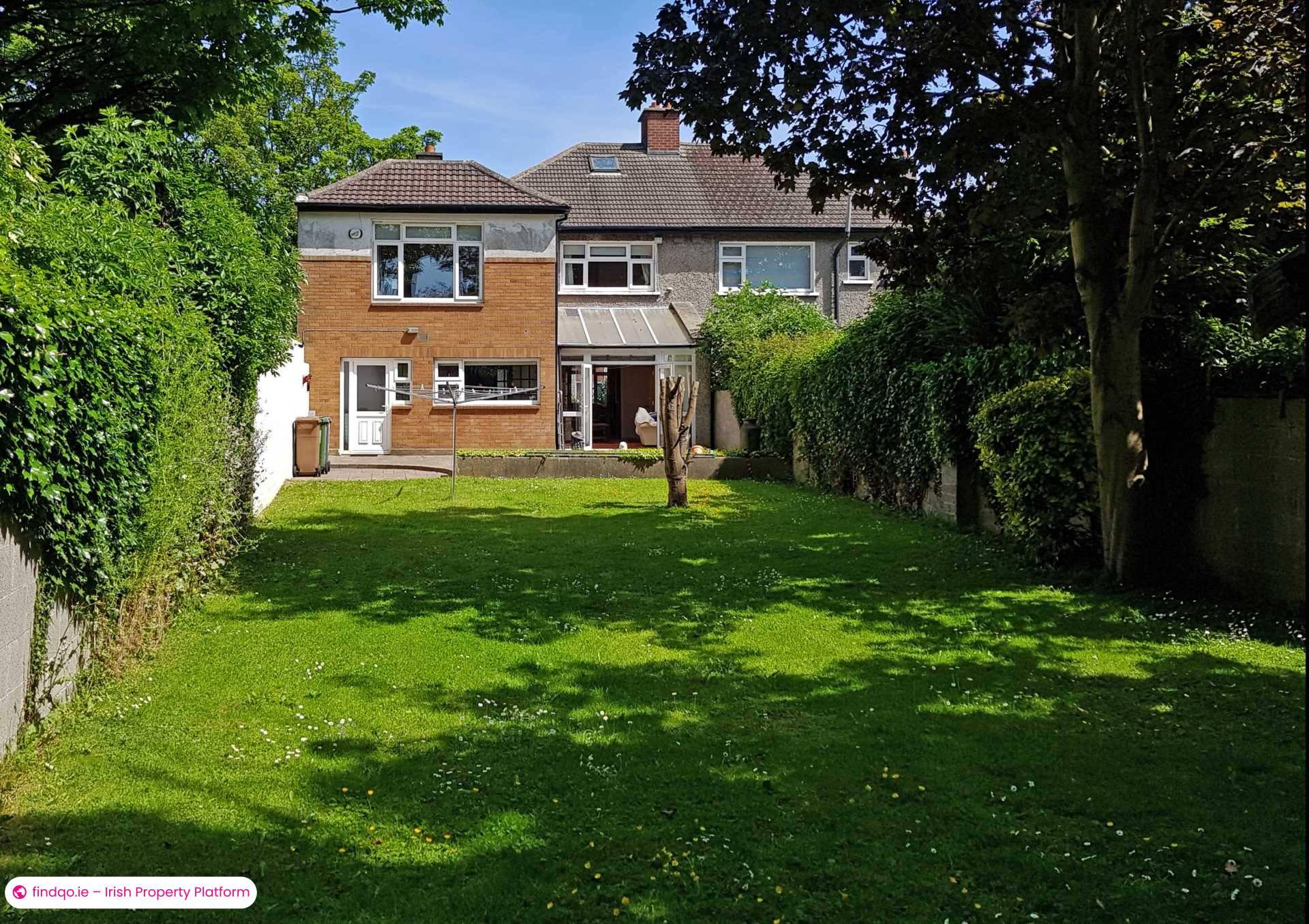 Semi-detached house for Sale in Dublin 11