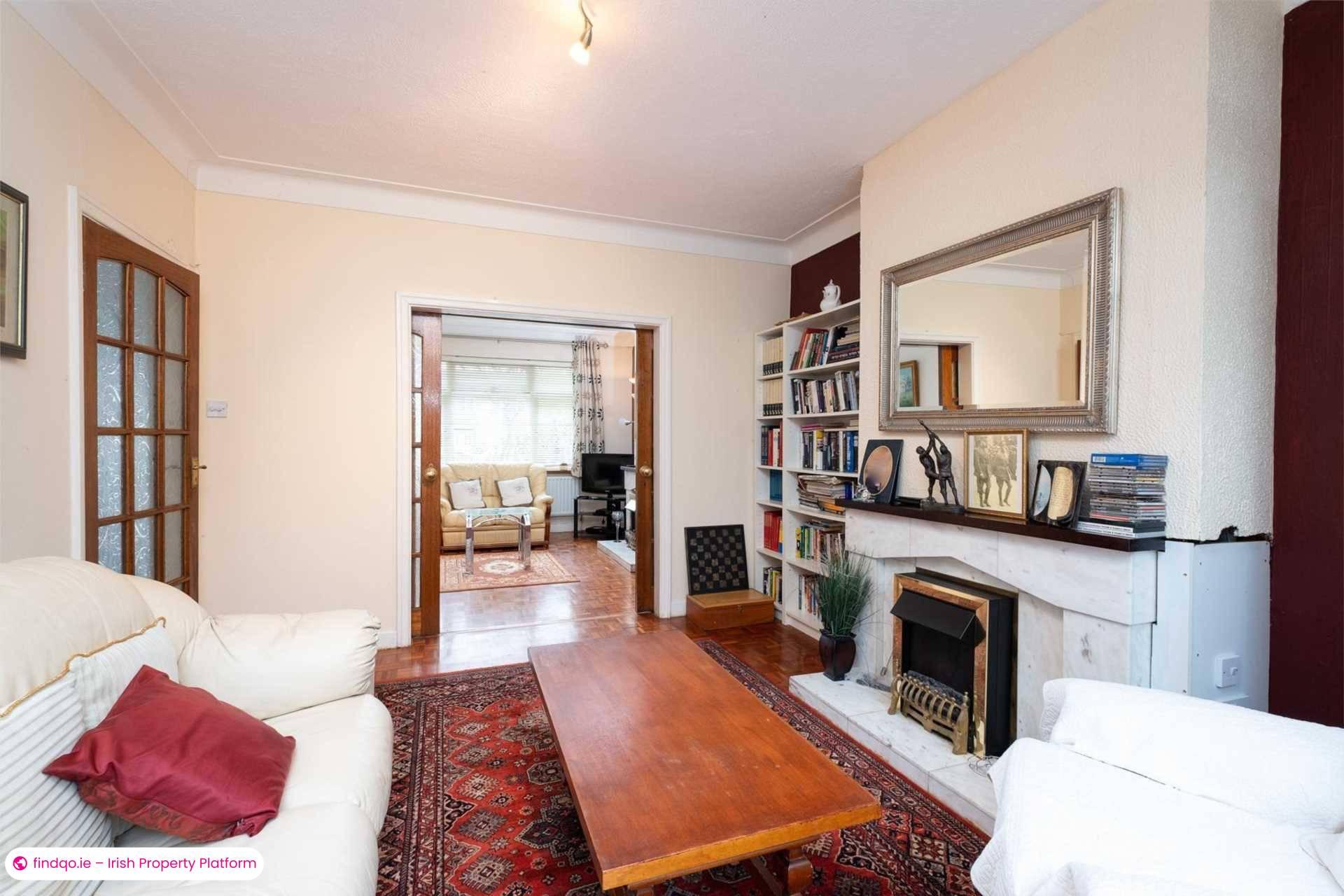 Semi-detached house for Sale in Dublin 11