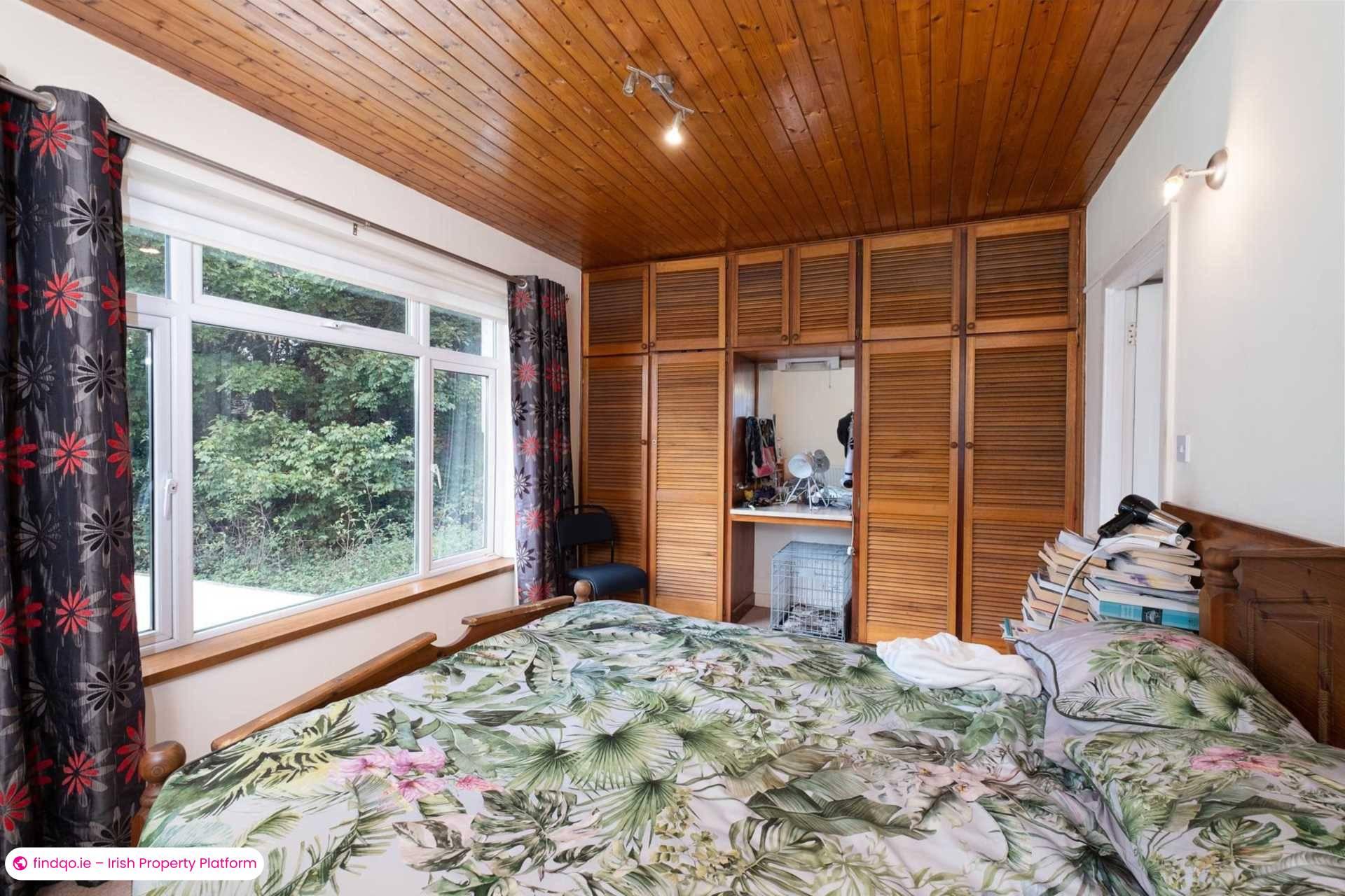 Semi-detached house for Sale in Dublin 11