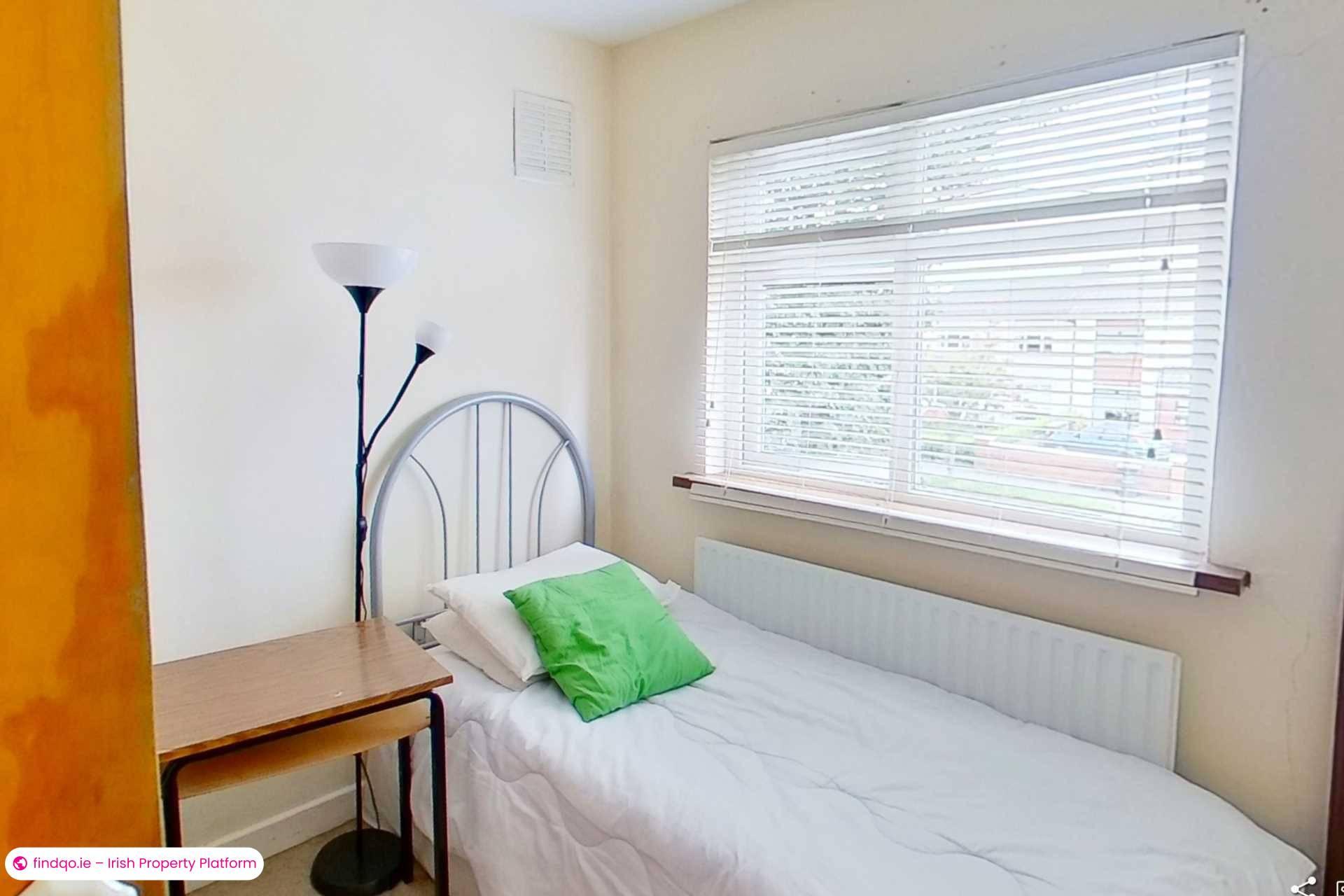 Semi-detached house for Sale in Dublin 11