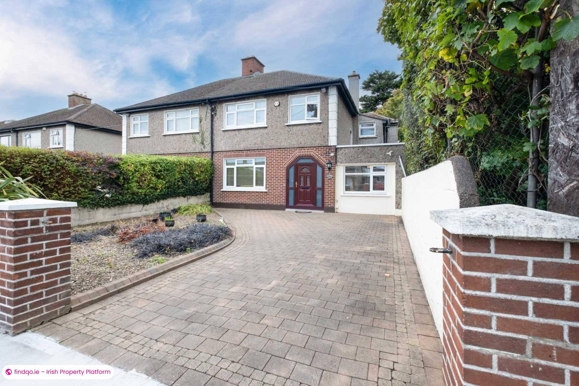 Semi-detached house for Sale in Dublin 11