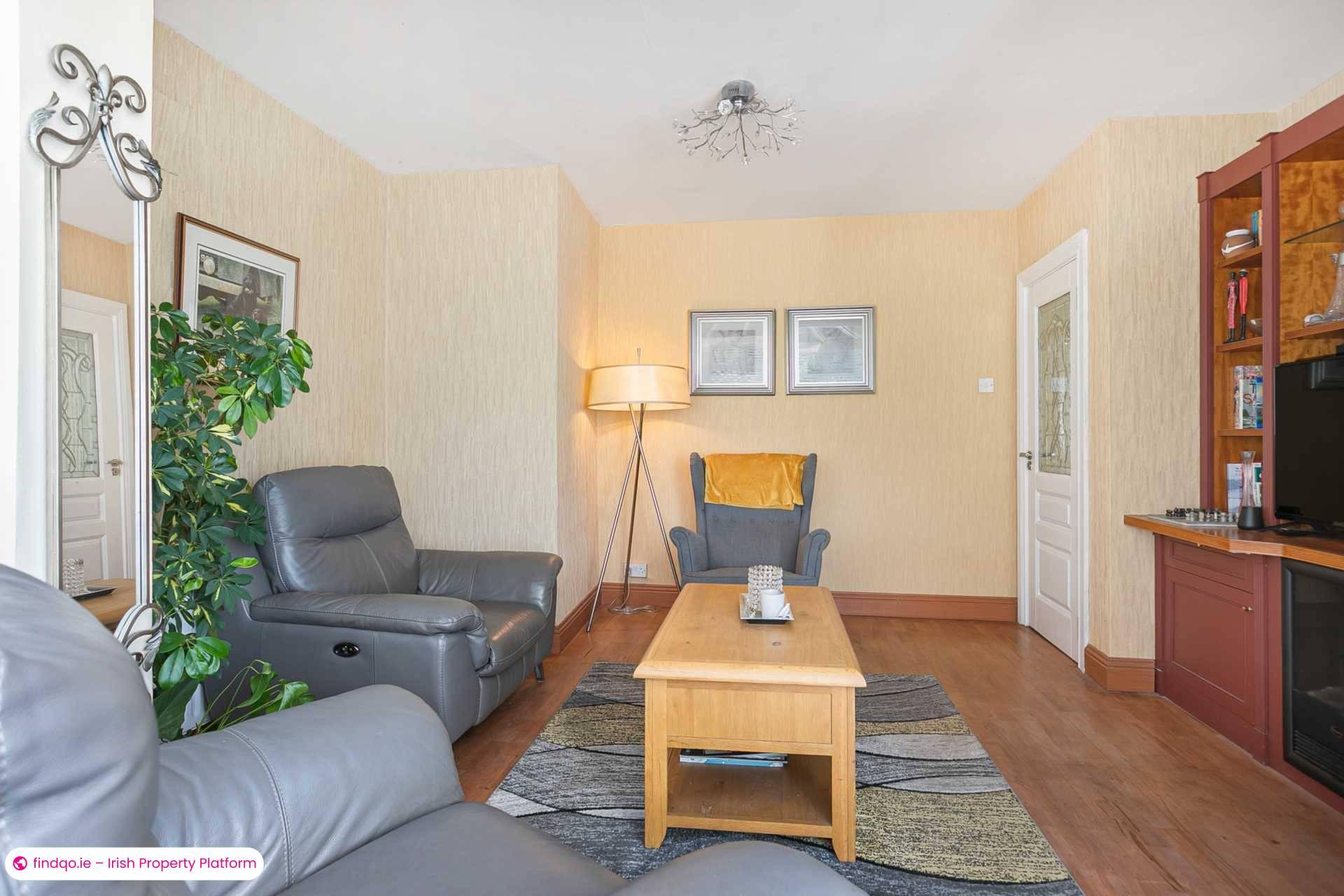Bungalow for Sale in Dublin 18