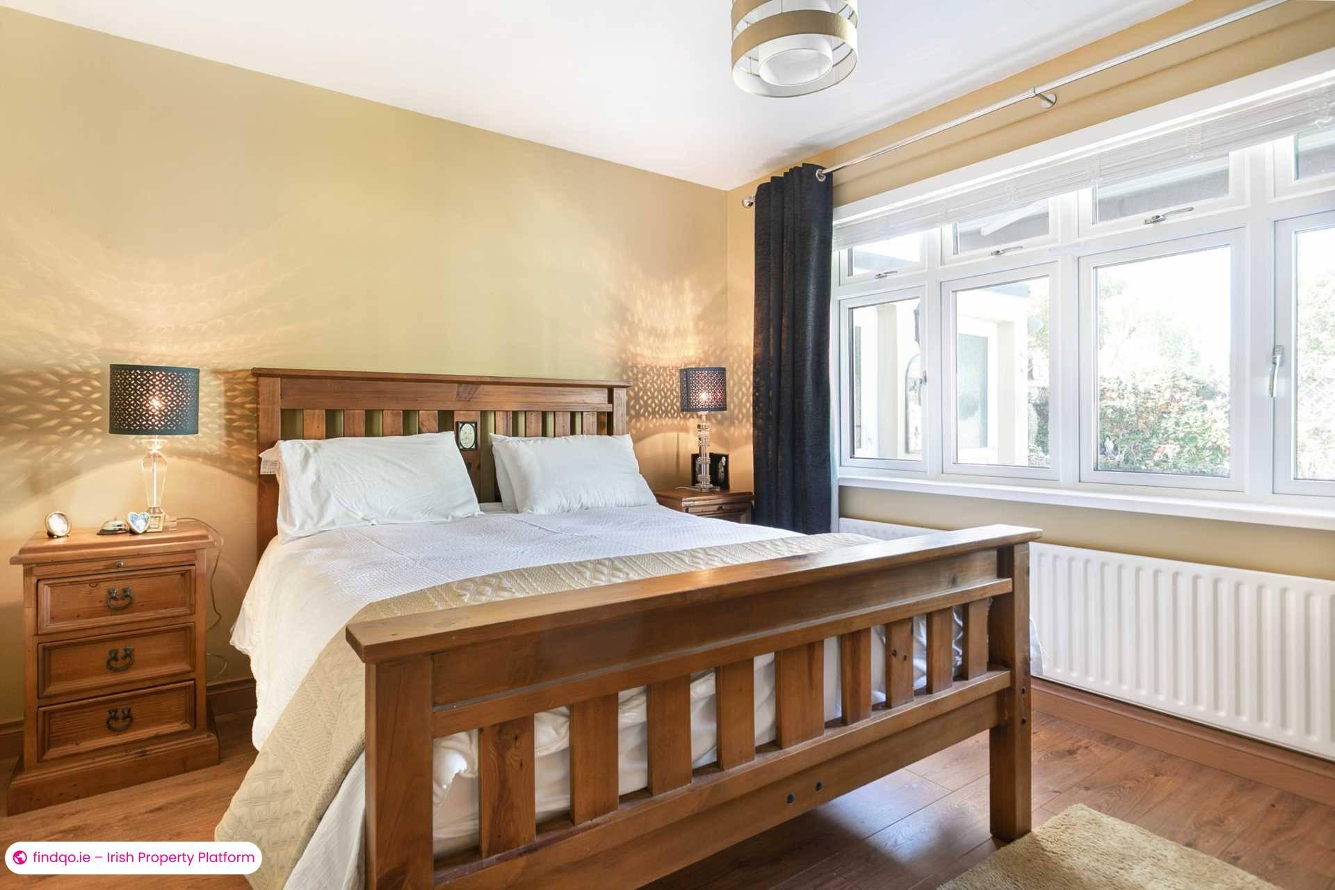 Bungalow for Sale in Dublin 18