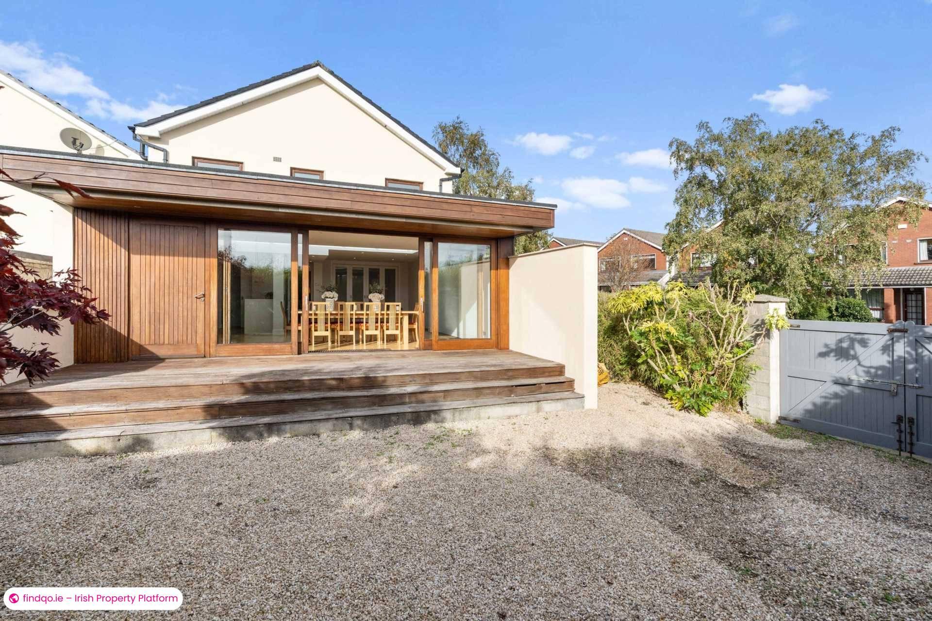 Detached house for Sale in Dublin 14