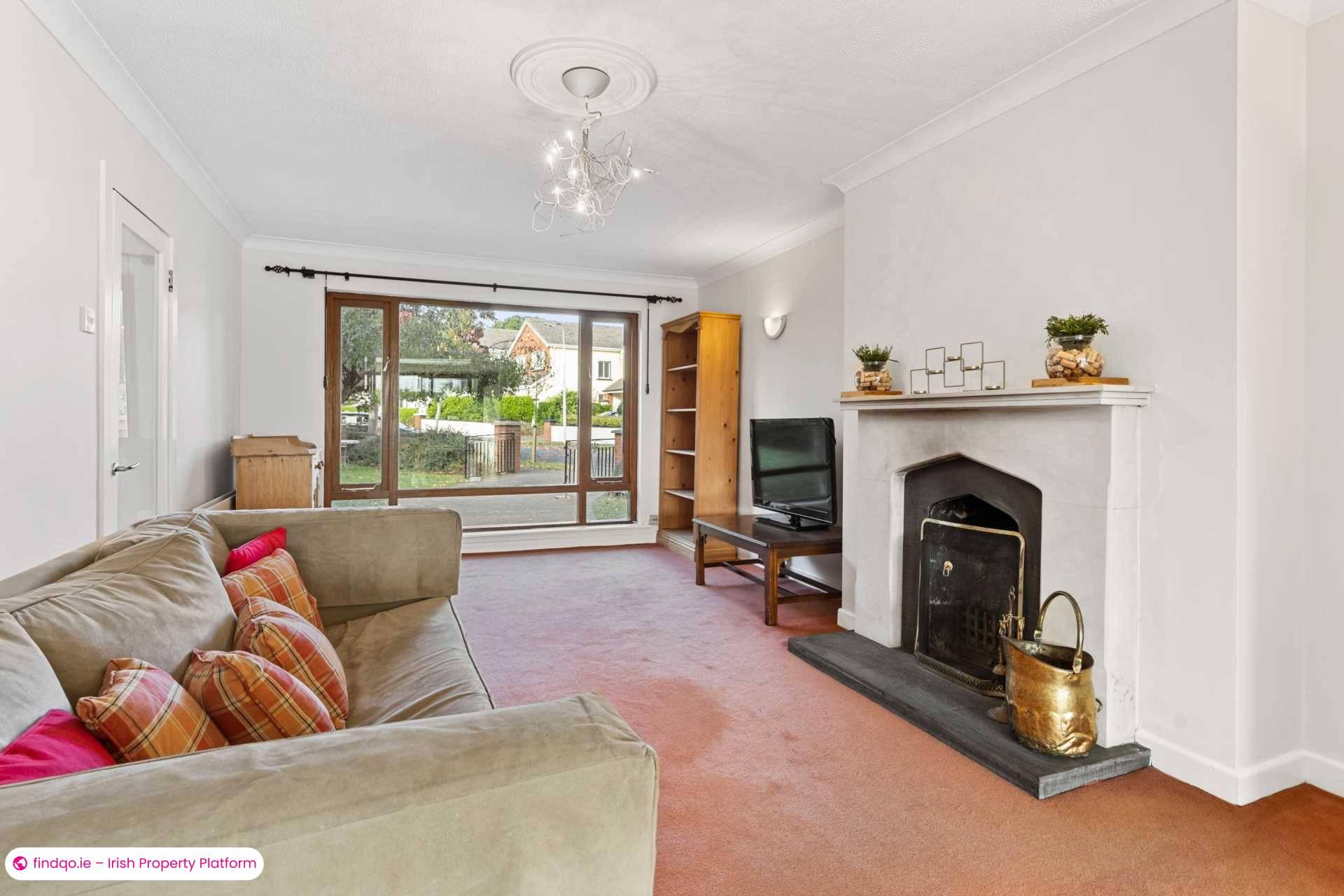 Detached house for Sale in Dublin 14