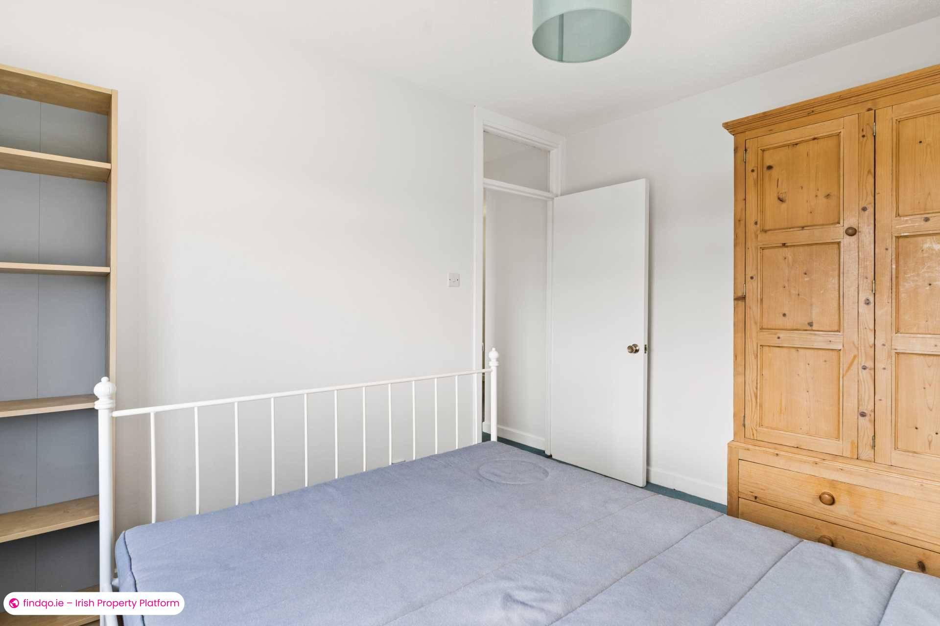 Detached house for Sale in Dublin 14