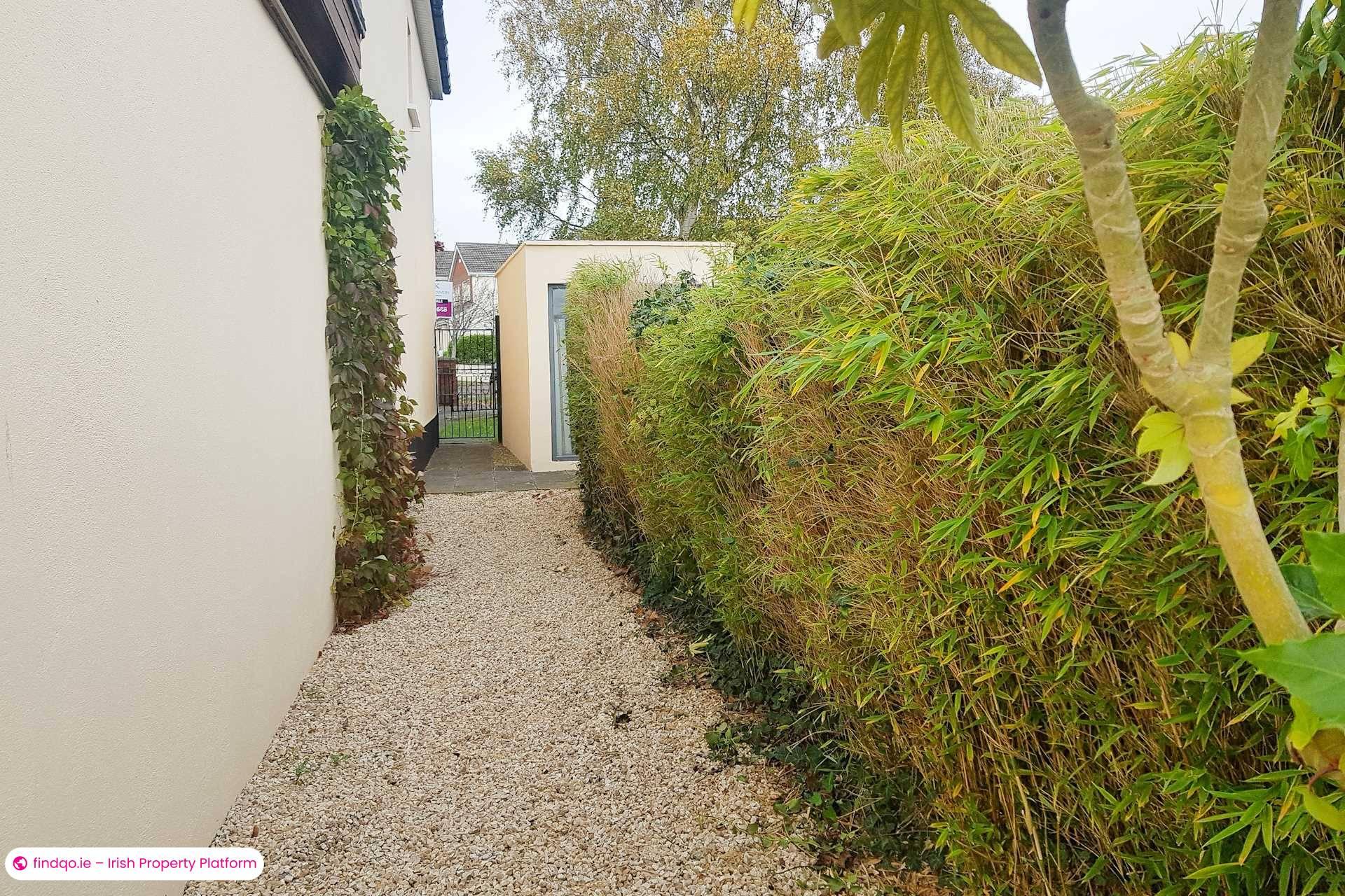 Detached house for Sale in Dublin 14