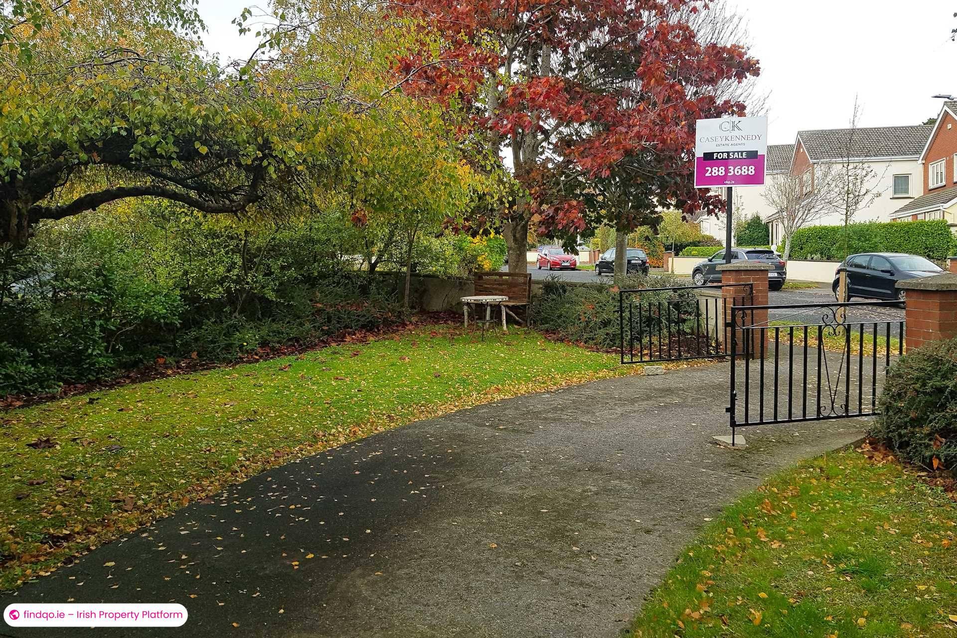 Detached house for Sale in Dublin 14