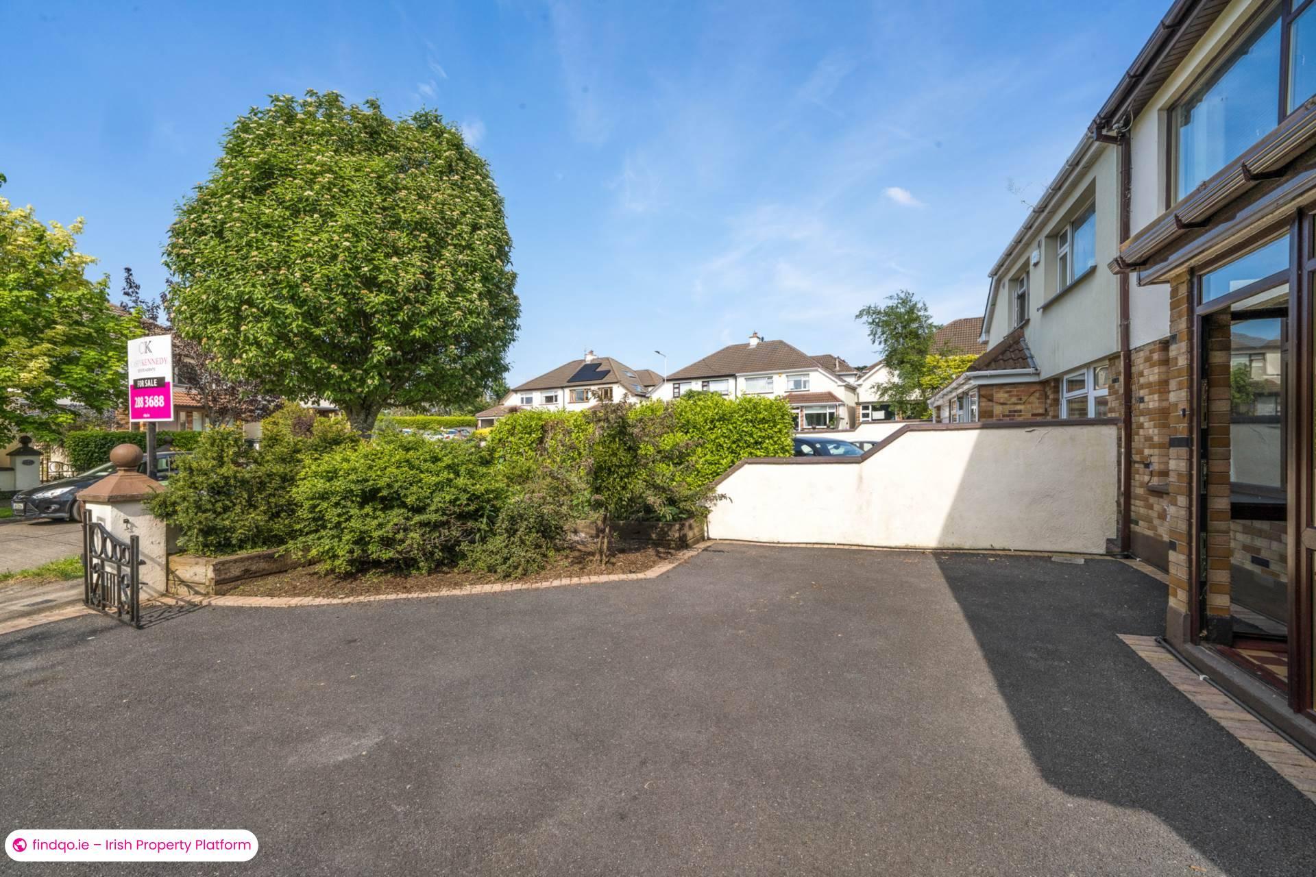 Semi-detached house for Sale in Dublin 16