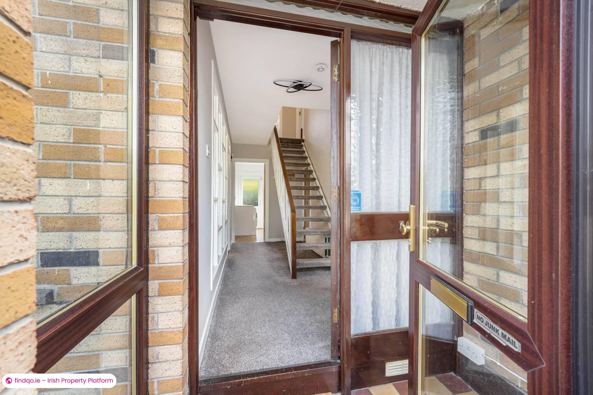 Semi-detached house for Sale in Dublin 16