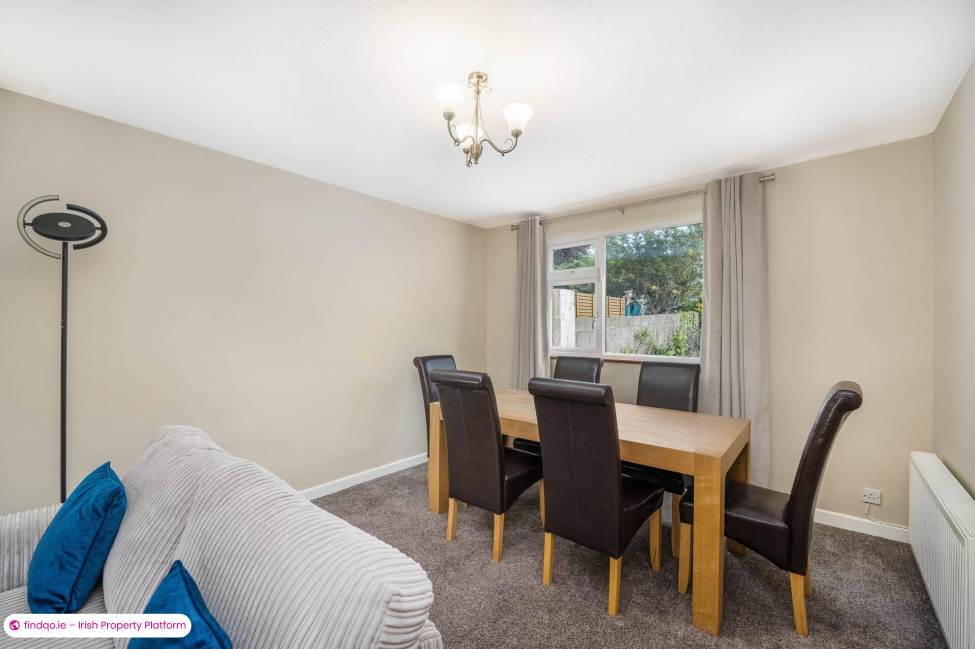 Semi-detached house for Sale in Dublin 16