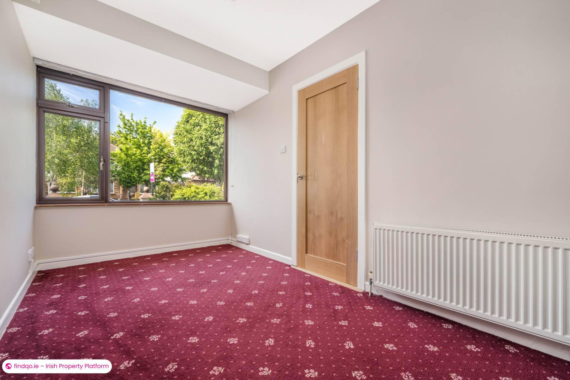 Semi-detached house for Sale in Dublin 16