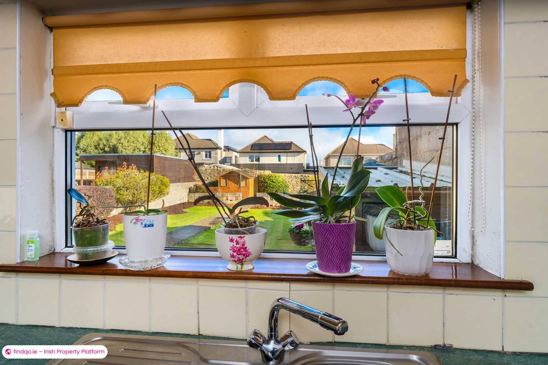 Semi-detached house for Sale in Mount Merrion, Dublin (County)