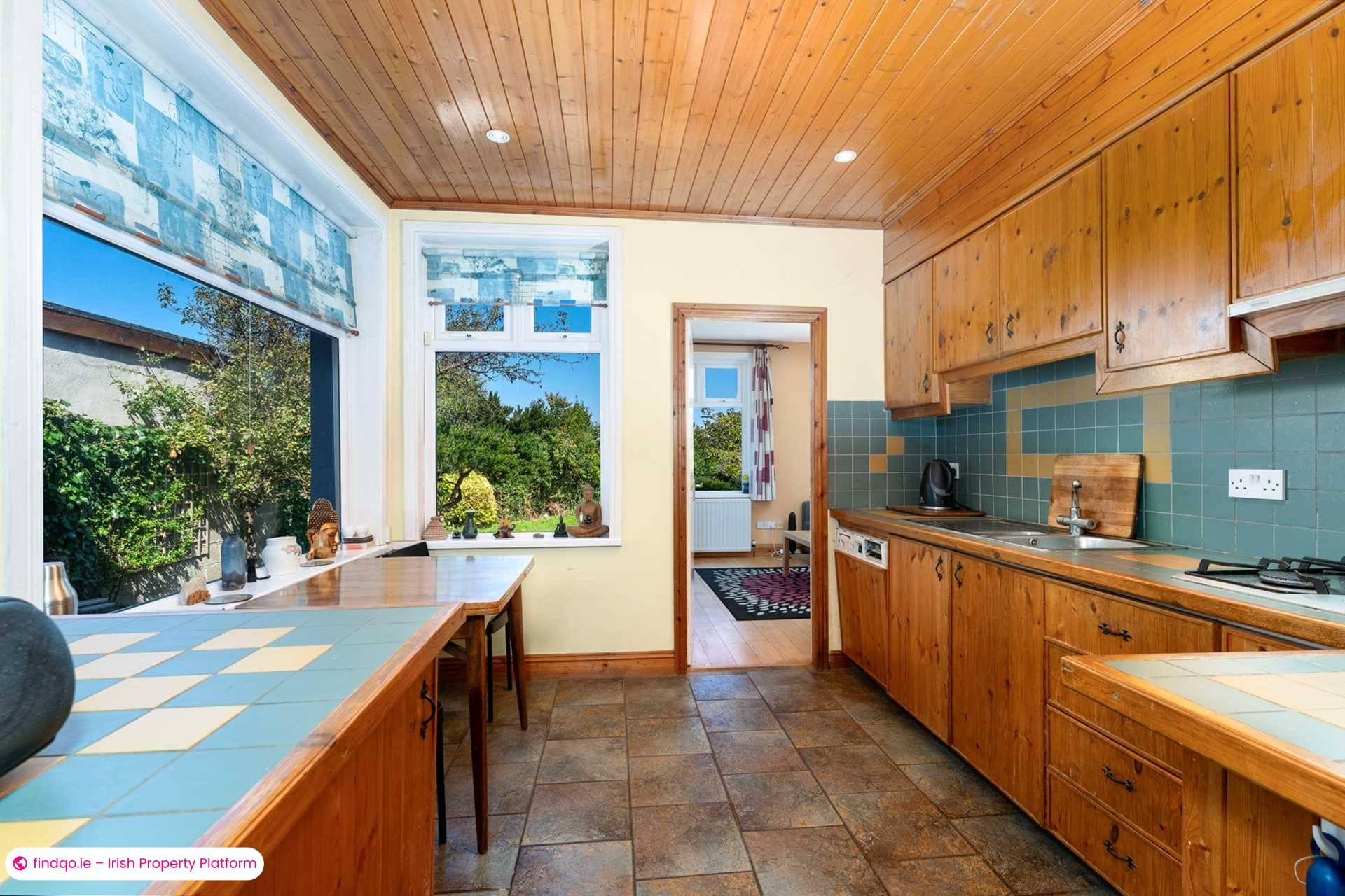 Semi-detached house for Sale in Dun Laoghaire, Dublin (County)