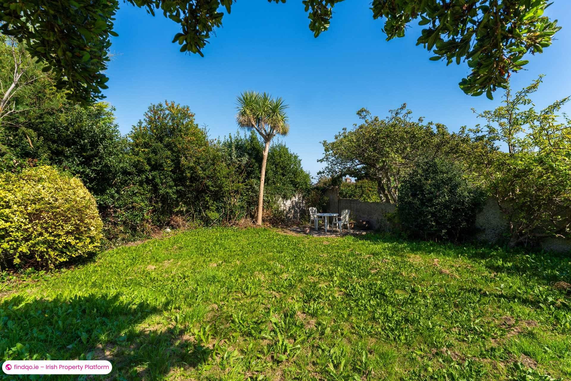 Semi-detached house for Sale in Dun Laoghaire, Dublin (County)