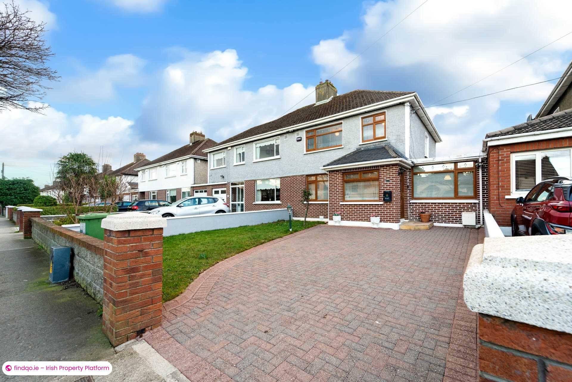 Semi-detached house for Sale in Dublin 12