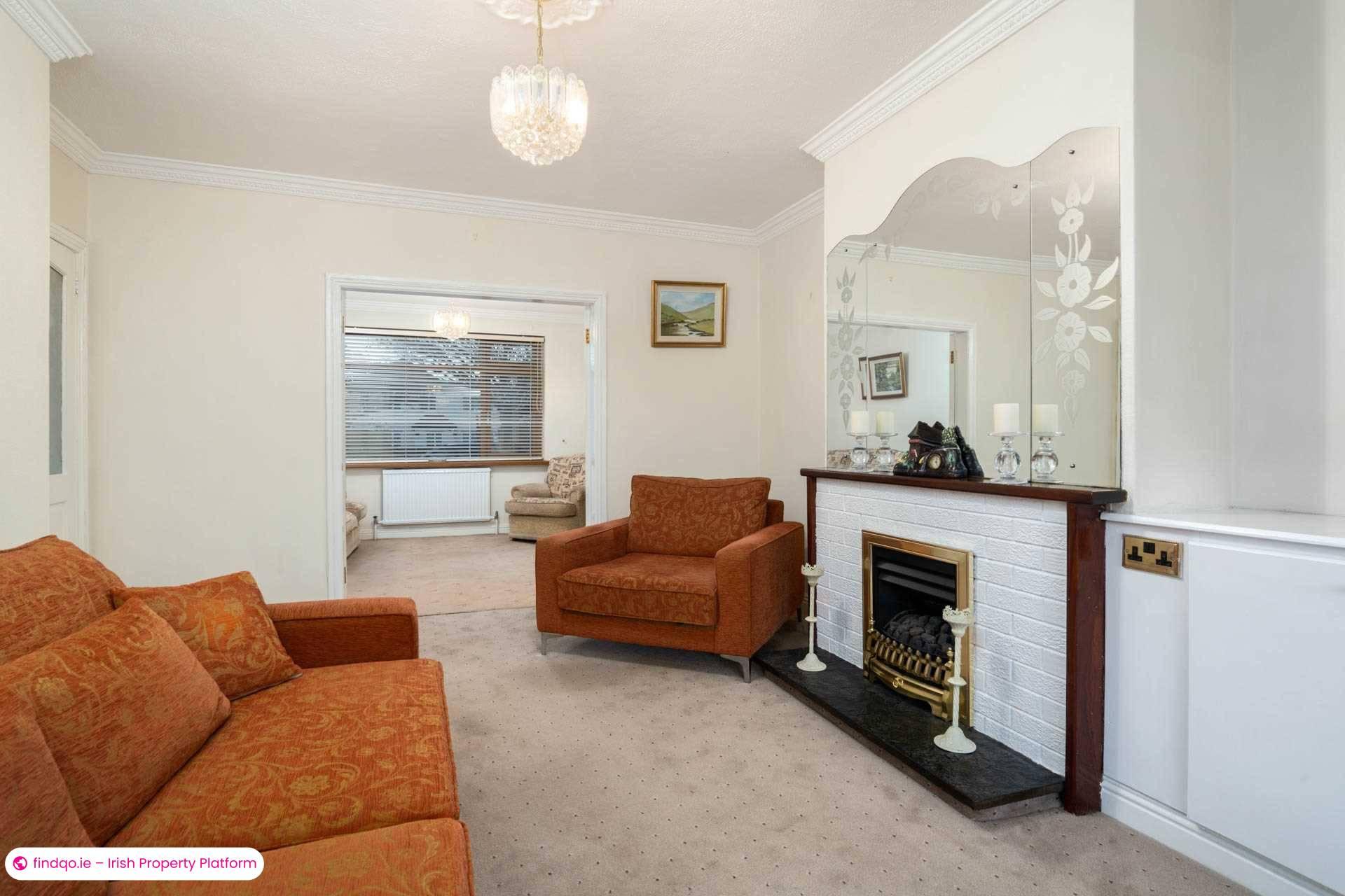 Semi-detached house for Sale in Dublin 12